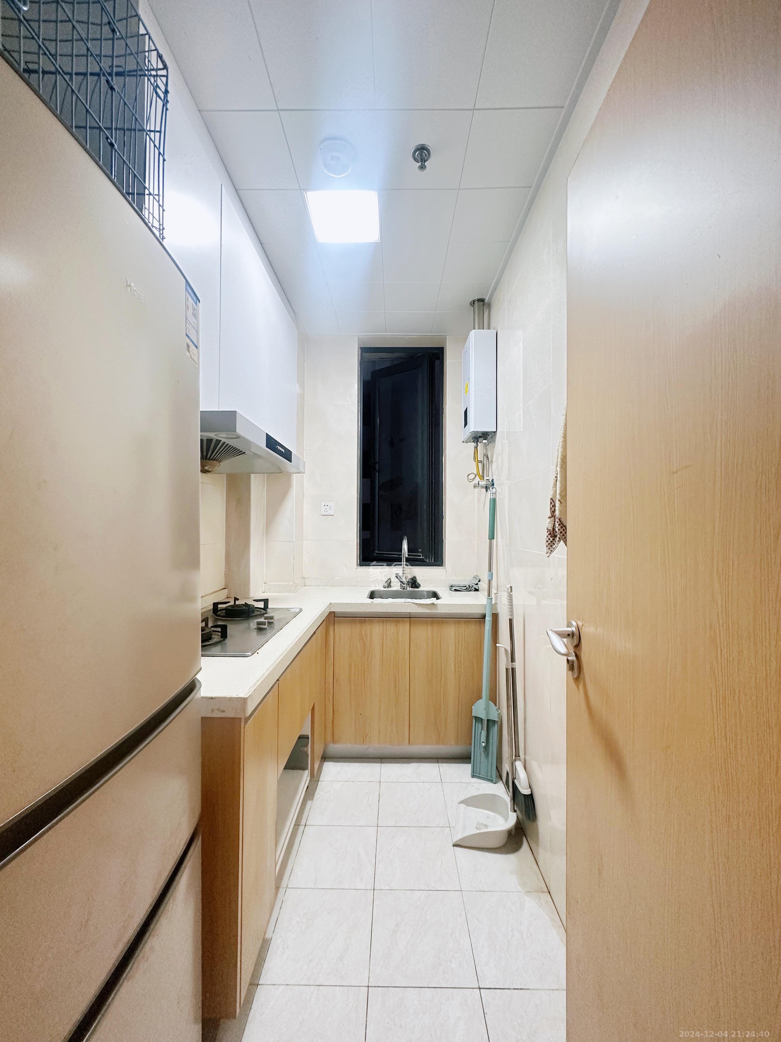 启迪协信中心 2室2厅1卫 2600.0元/月 启迪协信中心 2室2厅1卫 2600.0元/月室内图