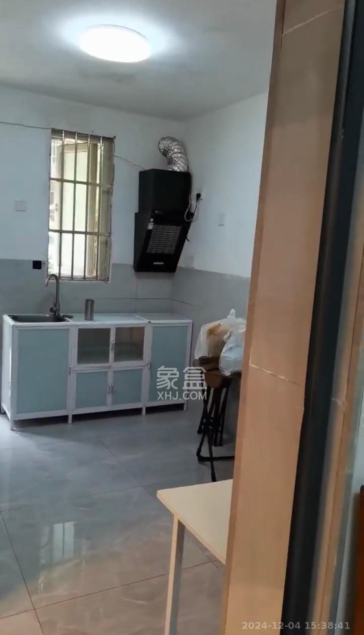 麓谷锦和园 1室0厅0卫 1300.0元/月 麓谷锦和园 1室0厅0卫 1300.0元/月室内图