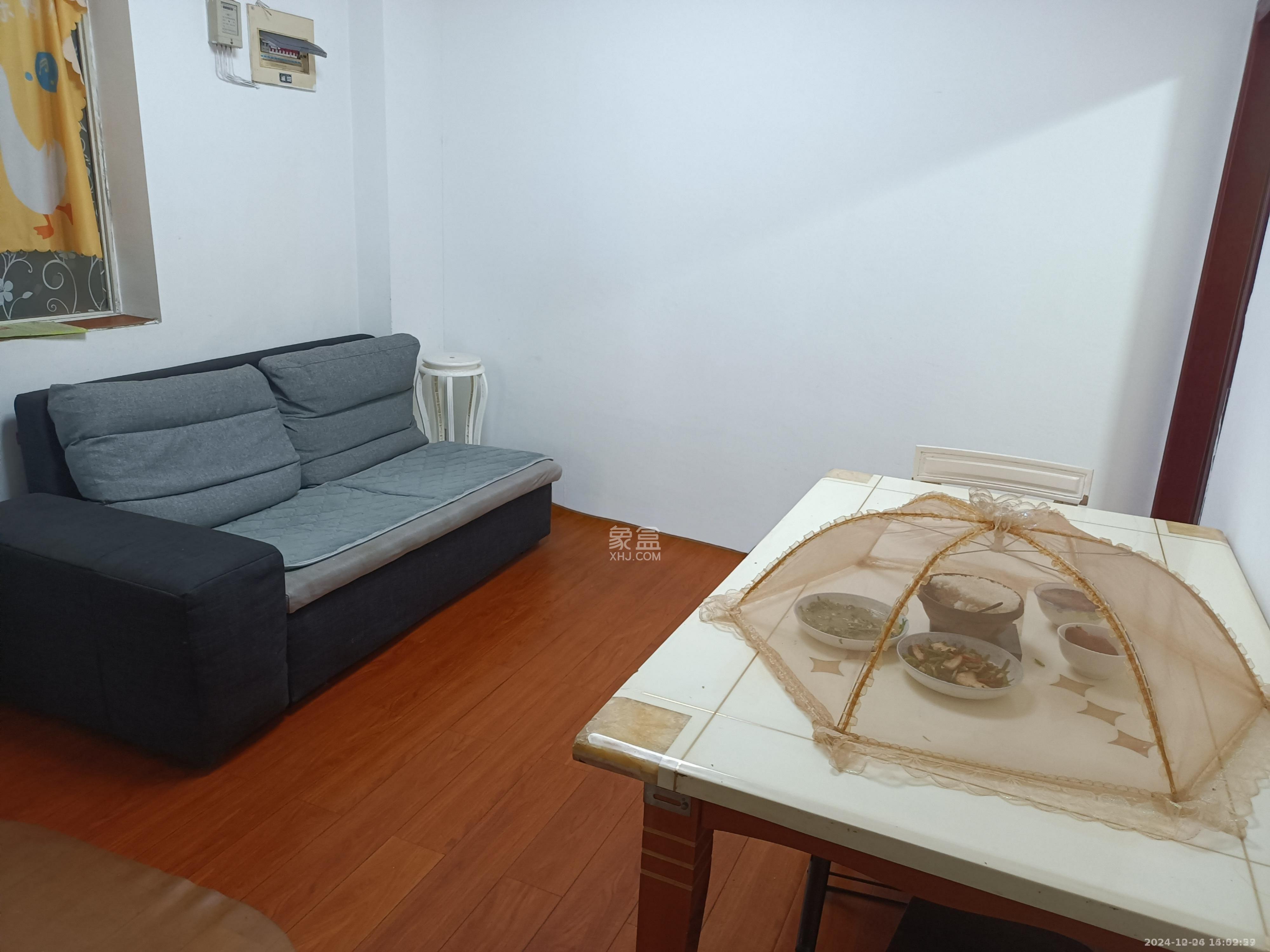 锦绣世纪 2室1厅1卫 1700.0元/月 锦绣世纪 2室1厅1卫 1700.0元/月室内图