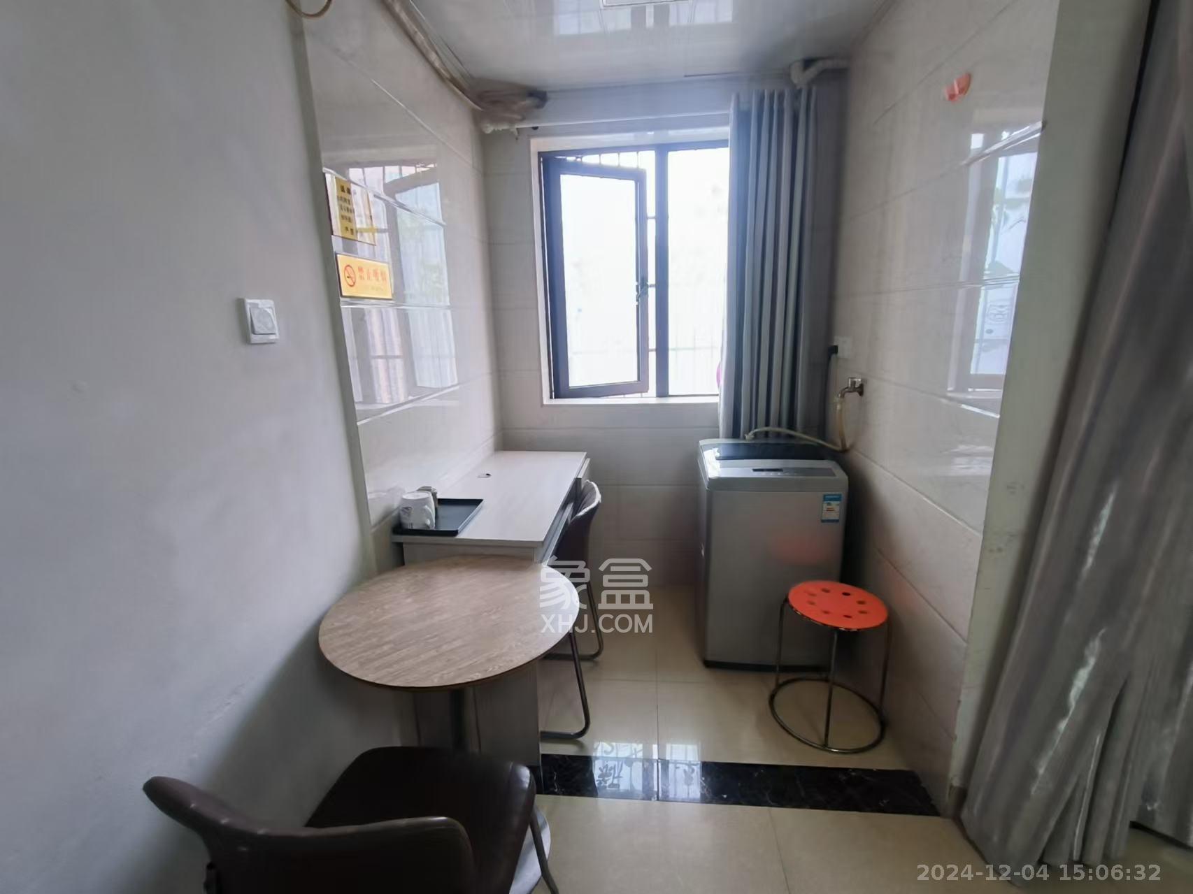 同鑫家园 1室1厅1卫 1500.0元/月 同鑫家园 1室1厅1卫 1500.0元/月室内图