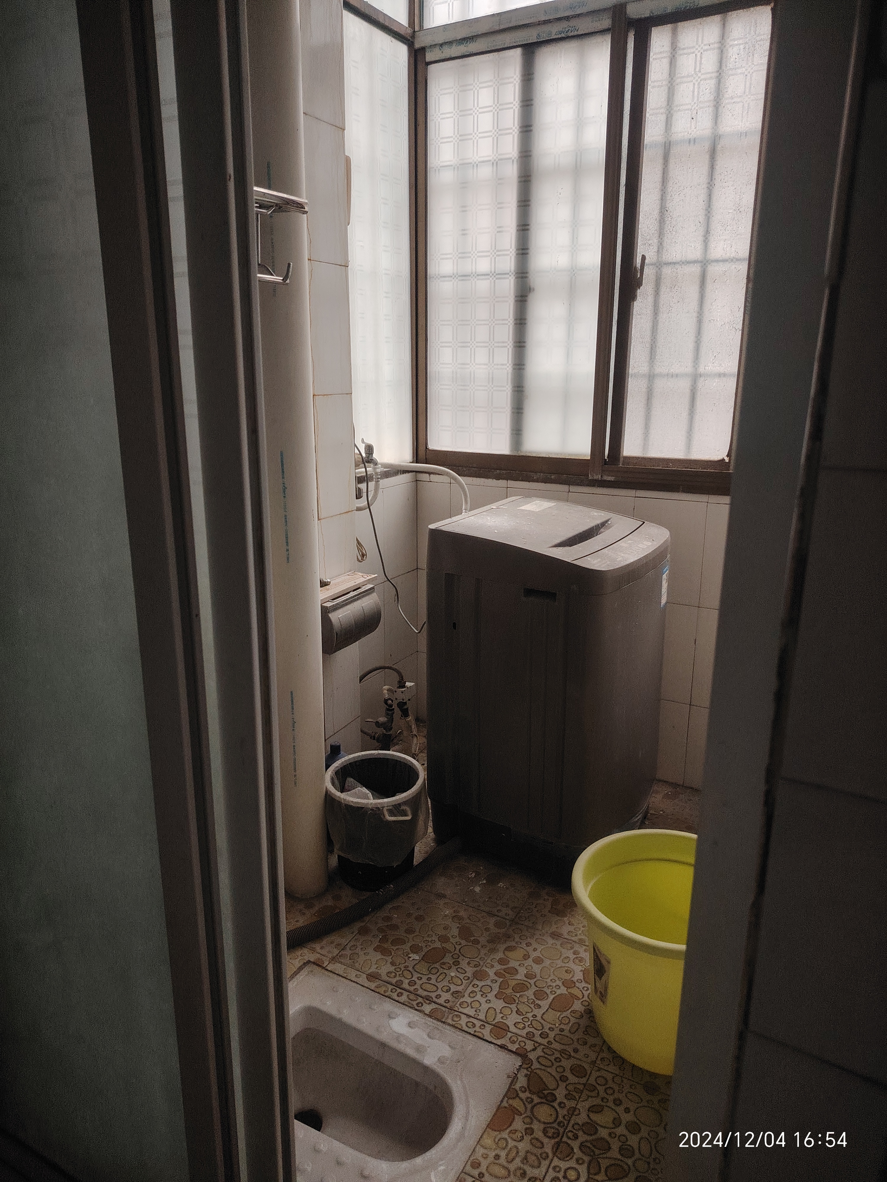 育财农贸市场(民营市场) 3室2厅2卫 45.0万 育财农贸市场(民营市场) 3室2厅2卫 45.0万客厅