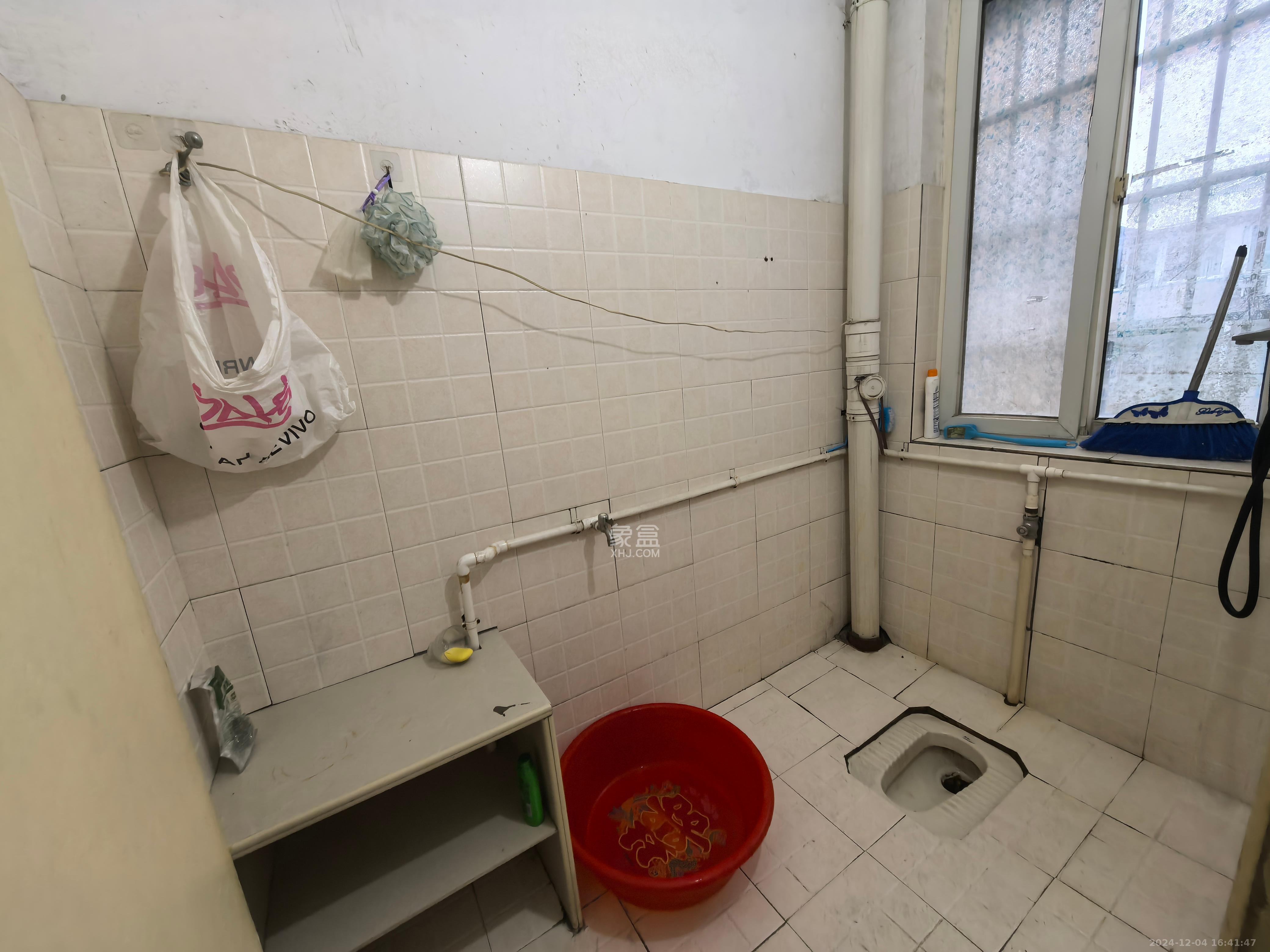 涂北社区-涂北新村 3室2厅1卫 1600.0元/月 涂北社区-涂北新村 3室2厅1卫 1600.0元/月室内图