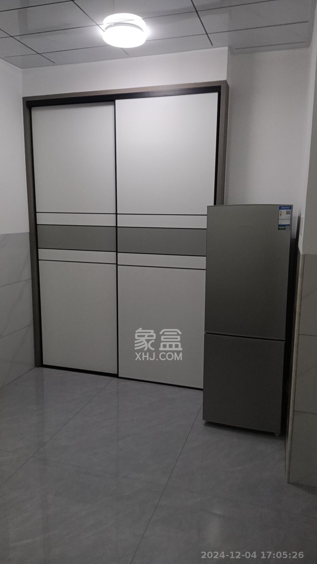 嘉荣苑  1室1厅1卫   1400.00元/月室内图