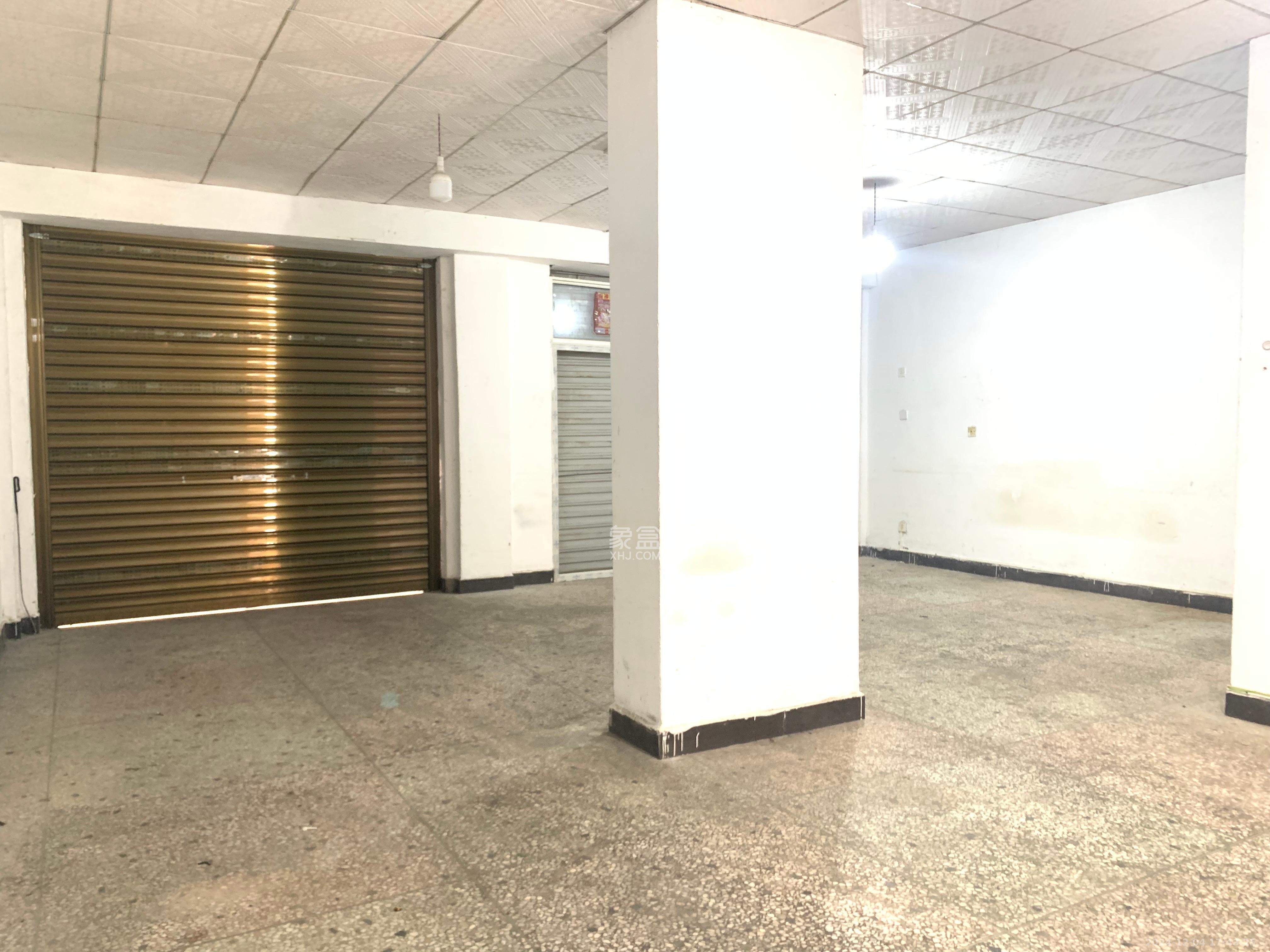 茶子山小区  1室1厅1卫   2600.00元/月