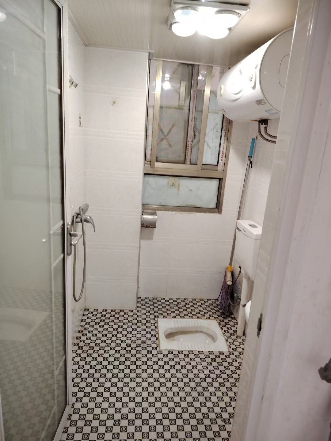 一品恒城  2室2厅1卫    1400.0元/月室内图