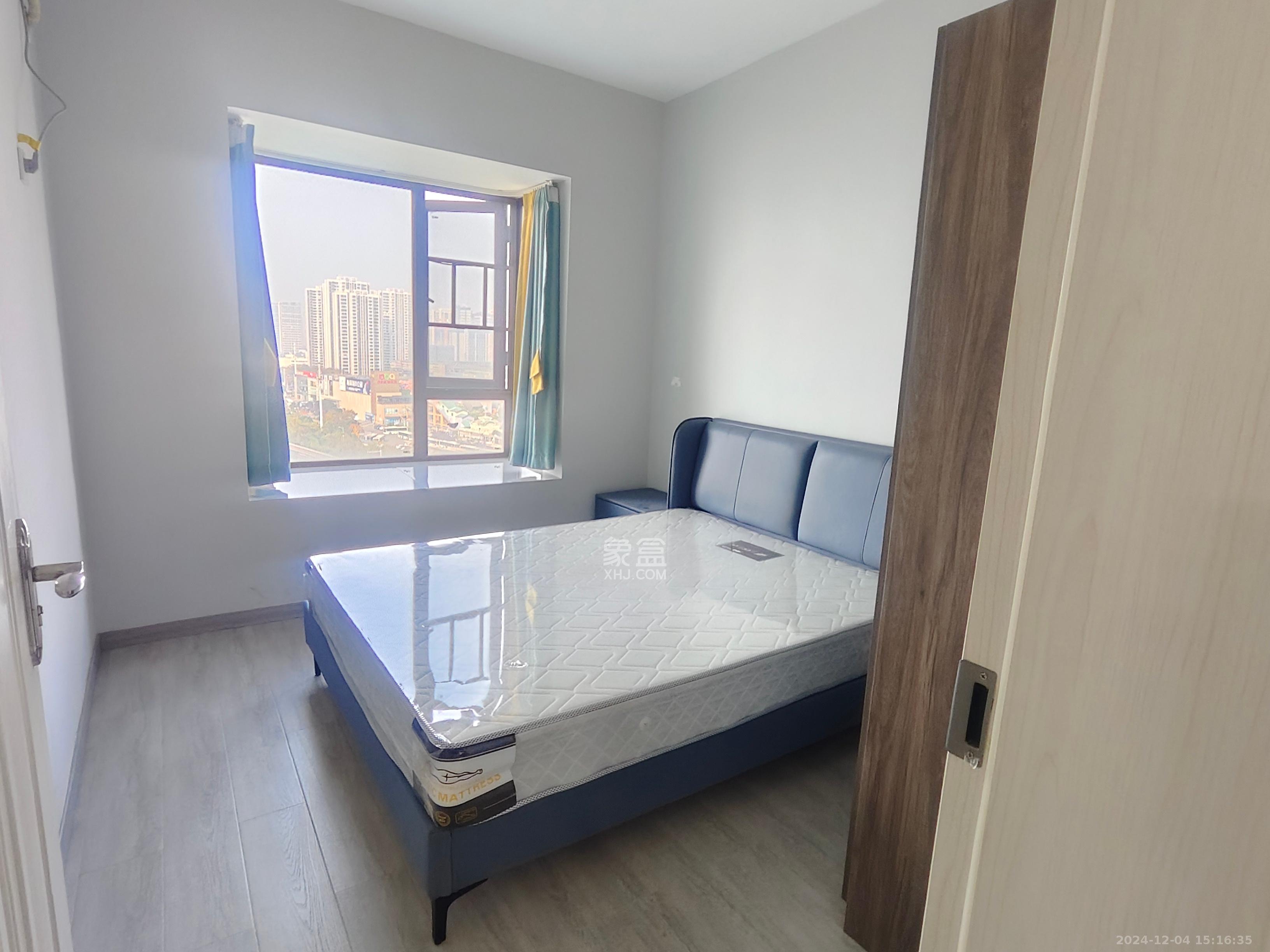 和润园三期 3室1厅1卫 2500.0元/月 和润园三期 3室1厅1卫 2500.0元/月室内图