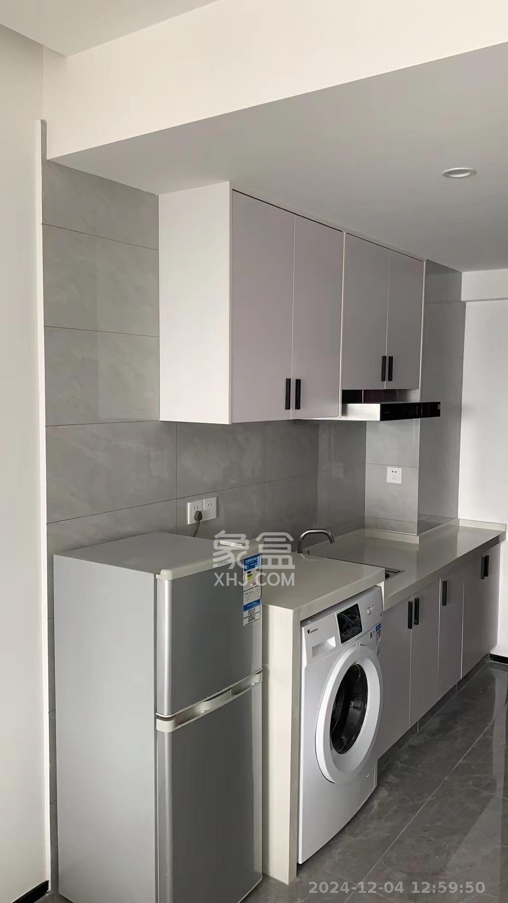 奥园城市天骄一期  1室1厅1卫    1700.0元/月 奥园城市天骄一期  1室1厅1卫    1700.0元/月室内图