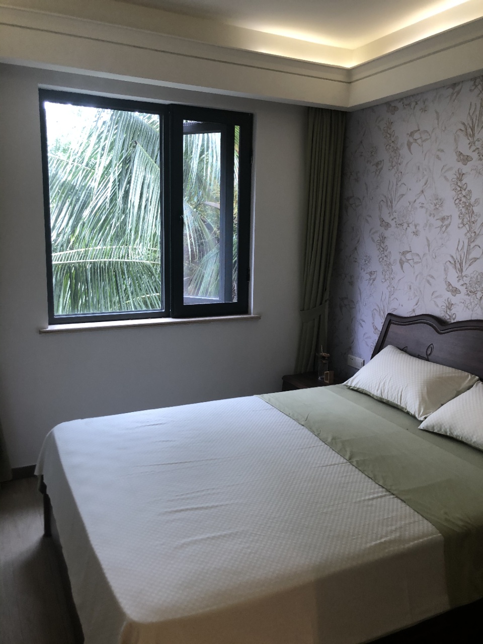 华凯江海庭  1室0厅0卫    166.0万 华凯江海庭  1室0厅0卫    166.0万客厅