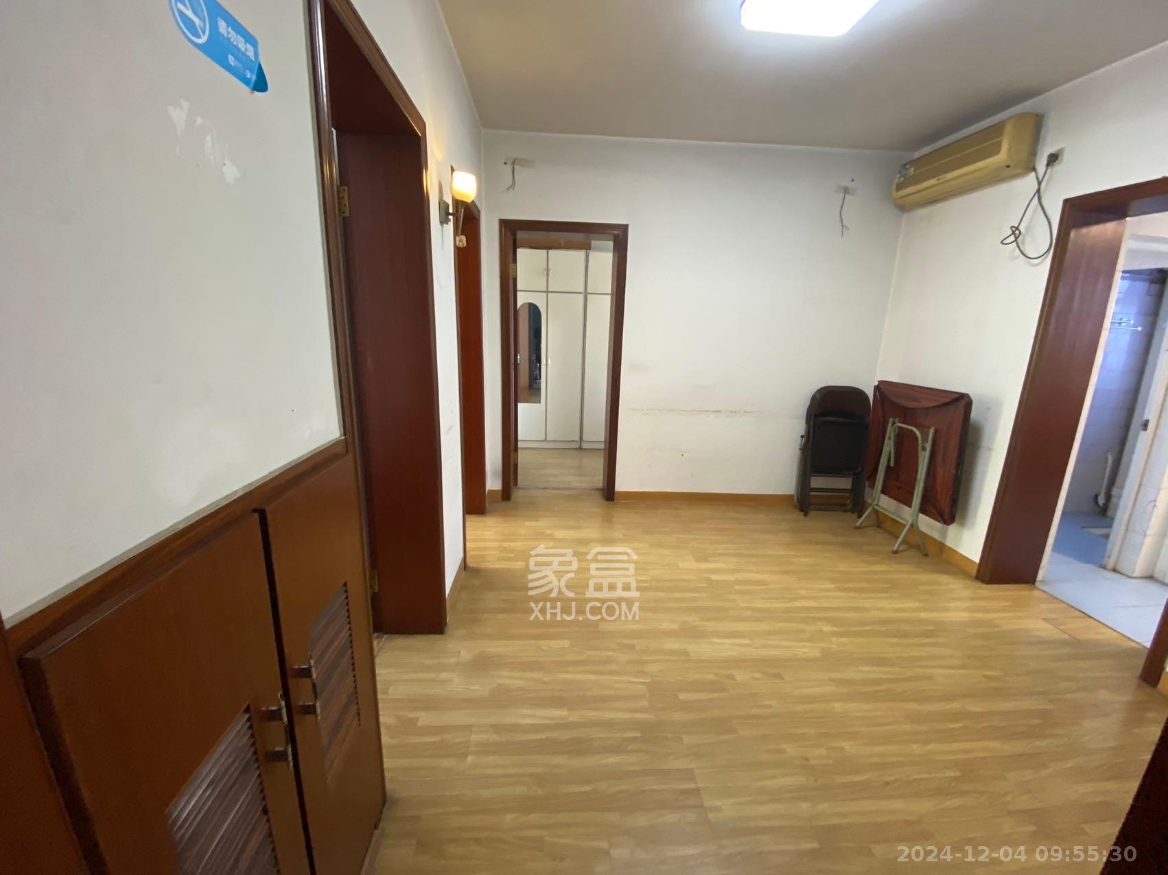 长坡社区 2室1厅1卫 1700.0元/月 长坡社区 2室1厅1卫 1700.0元/月室内图