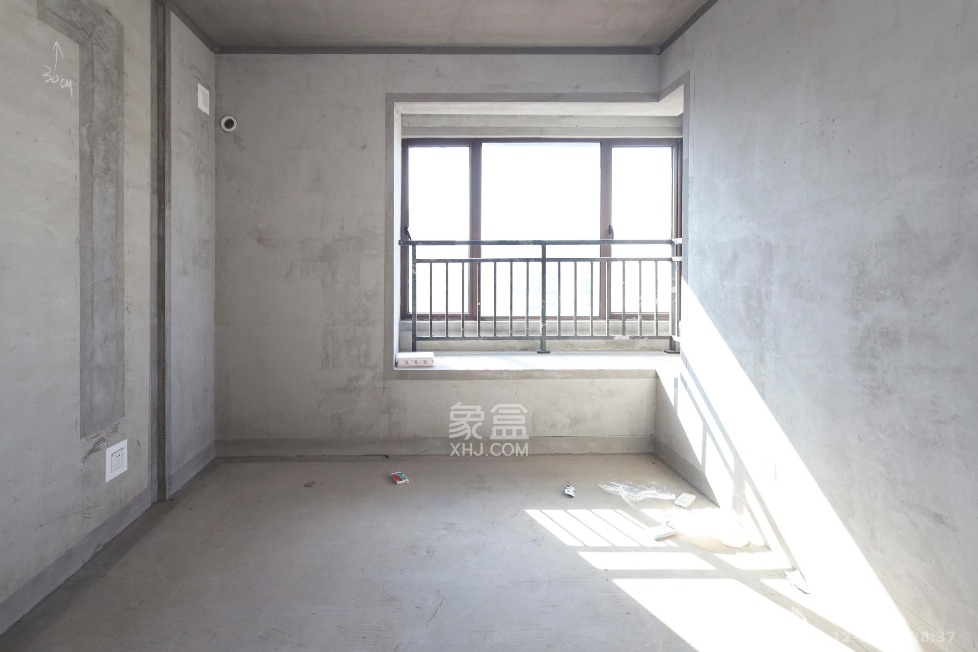 山语城三期 4室2厅2卫 1500.0元/月 山语城三期 4室2厅2卫 1500.0元/月室内图