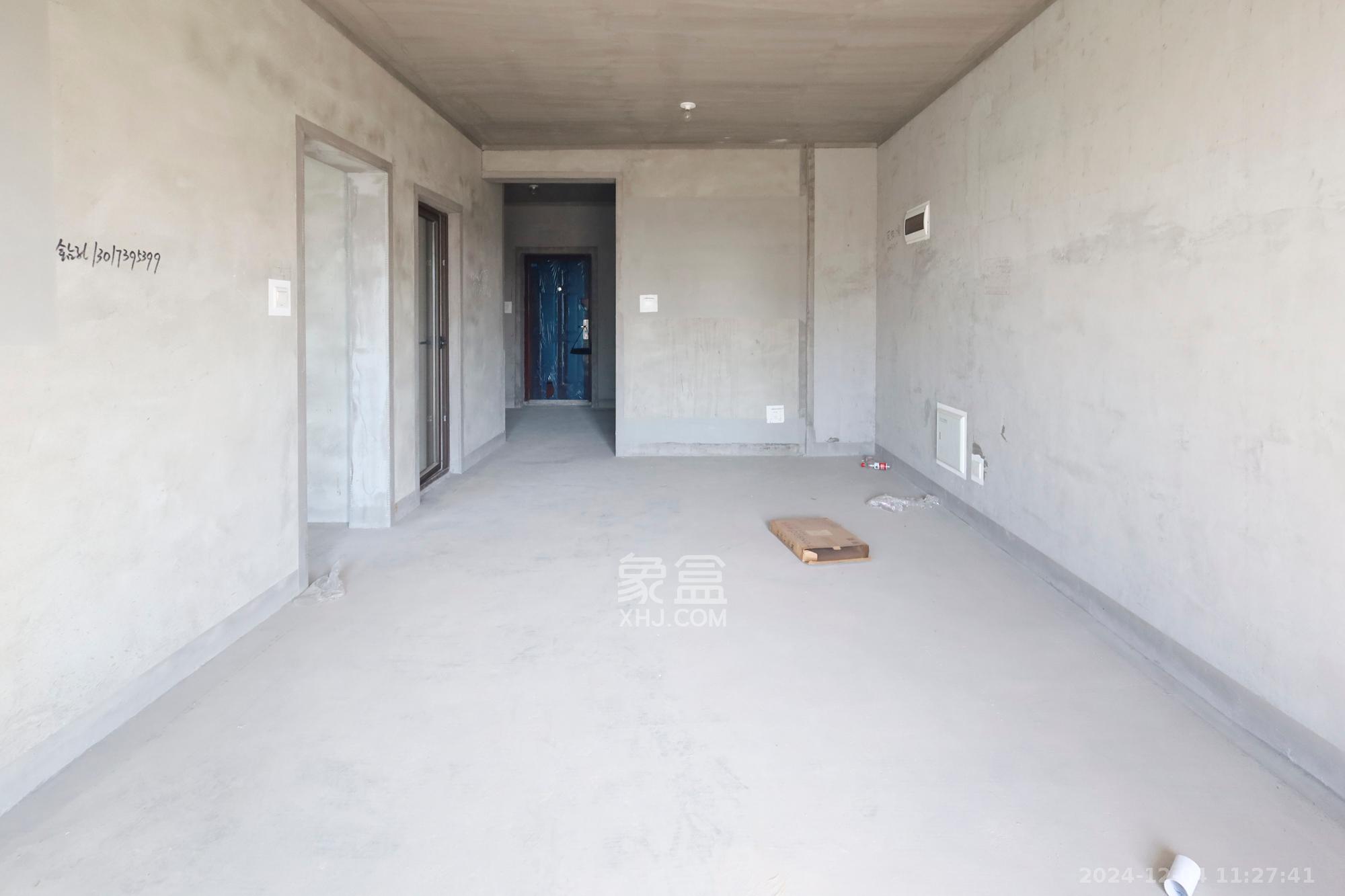 山语城三期 4室2厅2卫 1500.0元/月 山语城三期 4室2厅2卫 1500.0元/月室内图