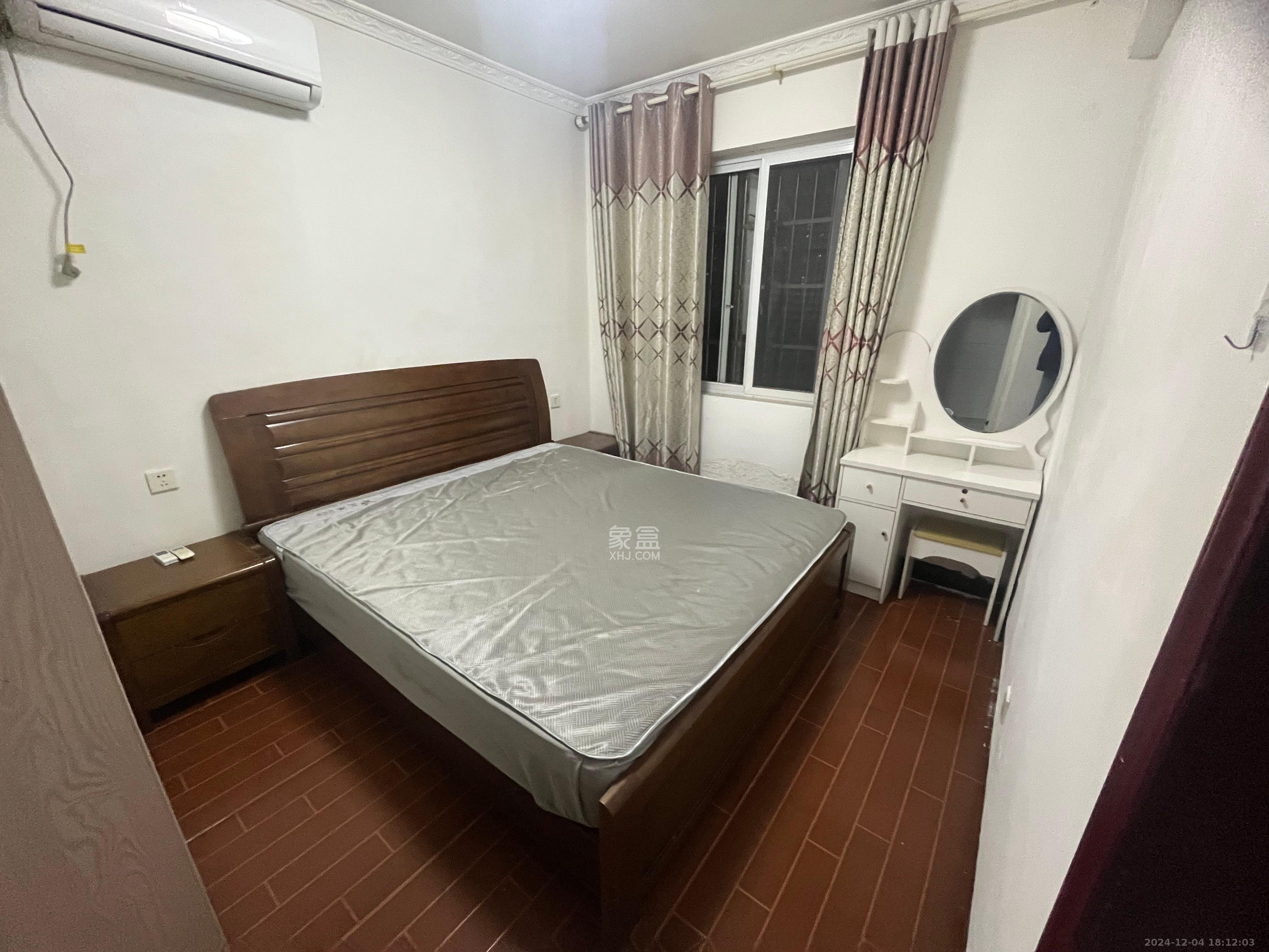 星城新宇莲景苑  1室1厅1卫   1700.00元/月室内图1