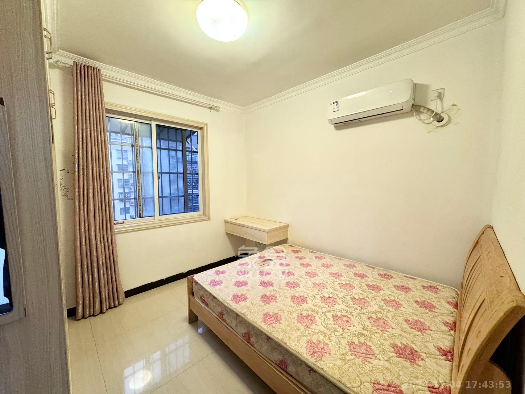 星城新宇莲景苑 1室2厅1卫 2700.0元/月 星城新宇莲景苑 1室2厅1卫 2700.0元/月室内图