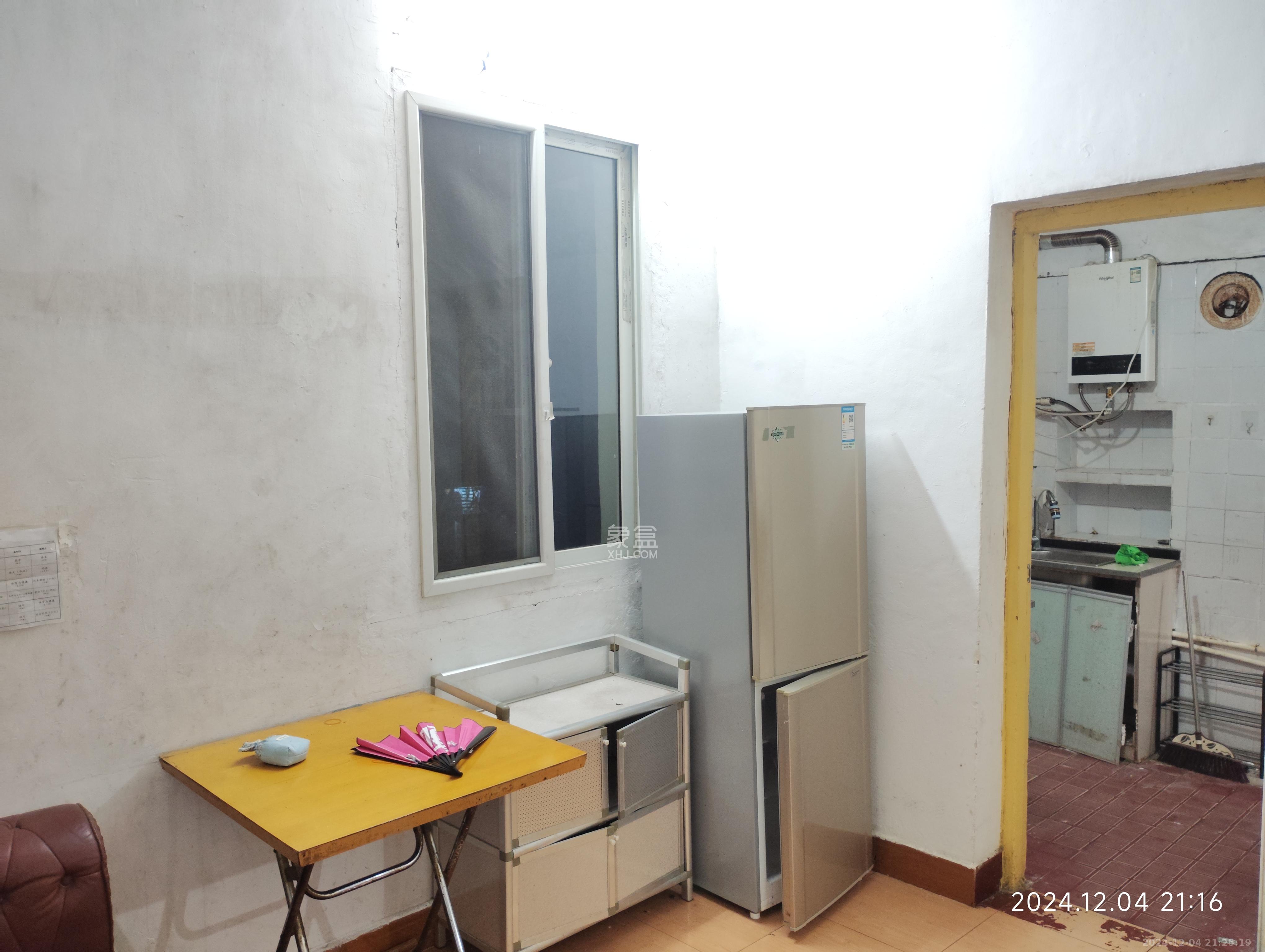 阿弥岭一二片 2室1厅1卫 1300.0元/月 阿弥岭一二片 2室1厅1卫 1300.0元/月室内图