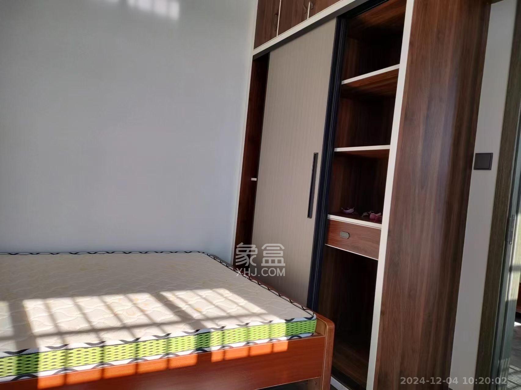 中南国际眼镜城（中伟商业中心）  2室1厅1卫   2000.00元/月室内图