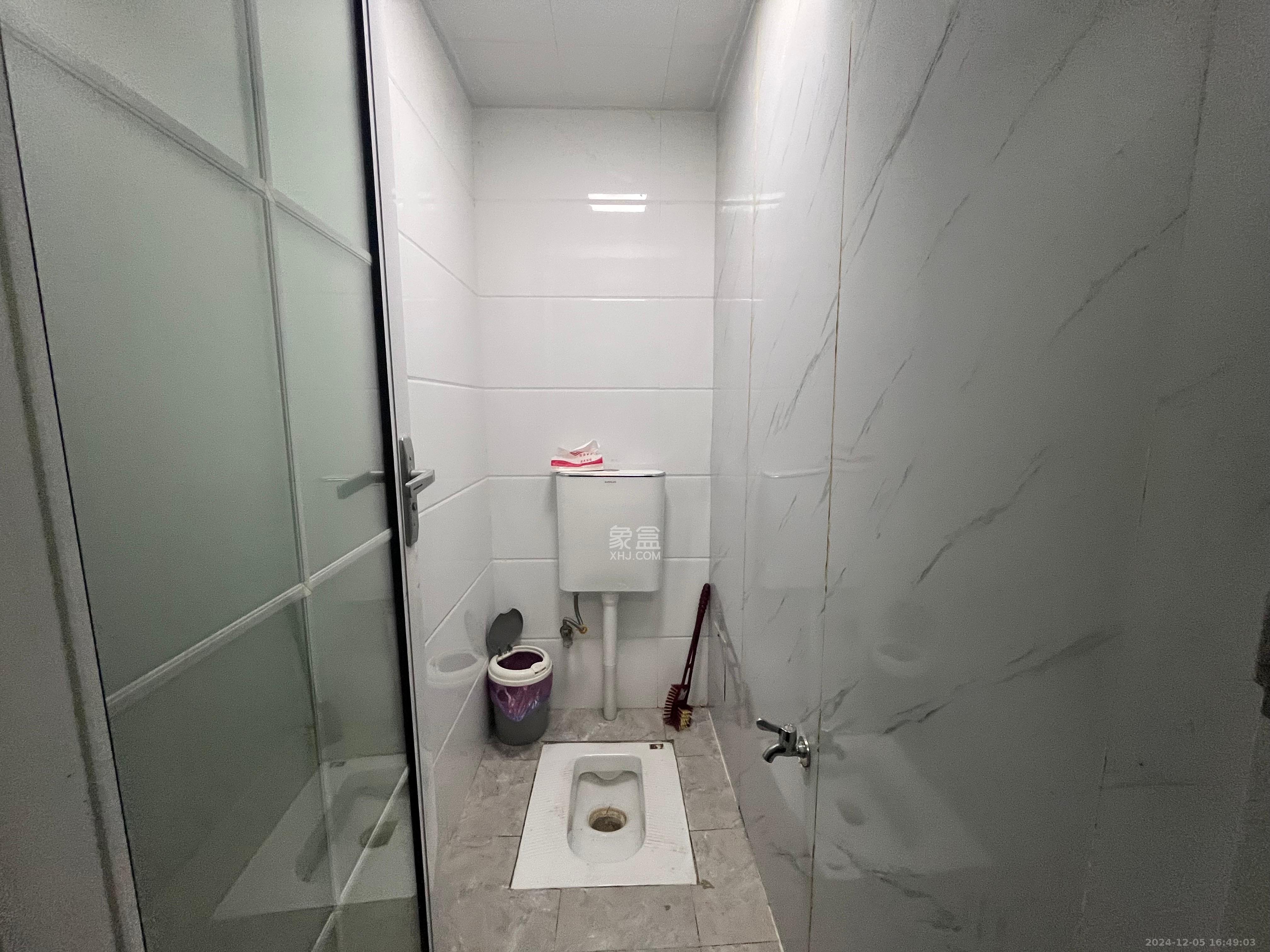 芙蓉万国城MOMA（卓越汇富苑）   45.46㎡      3500.0元/月室内图