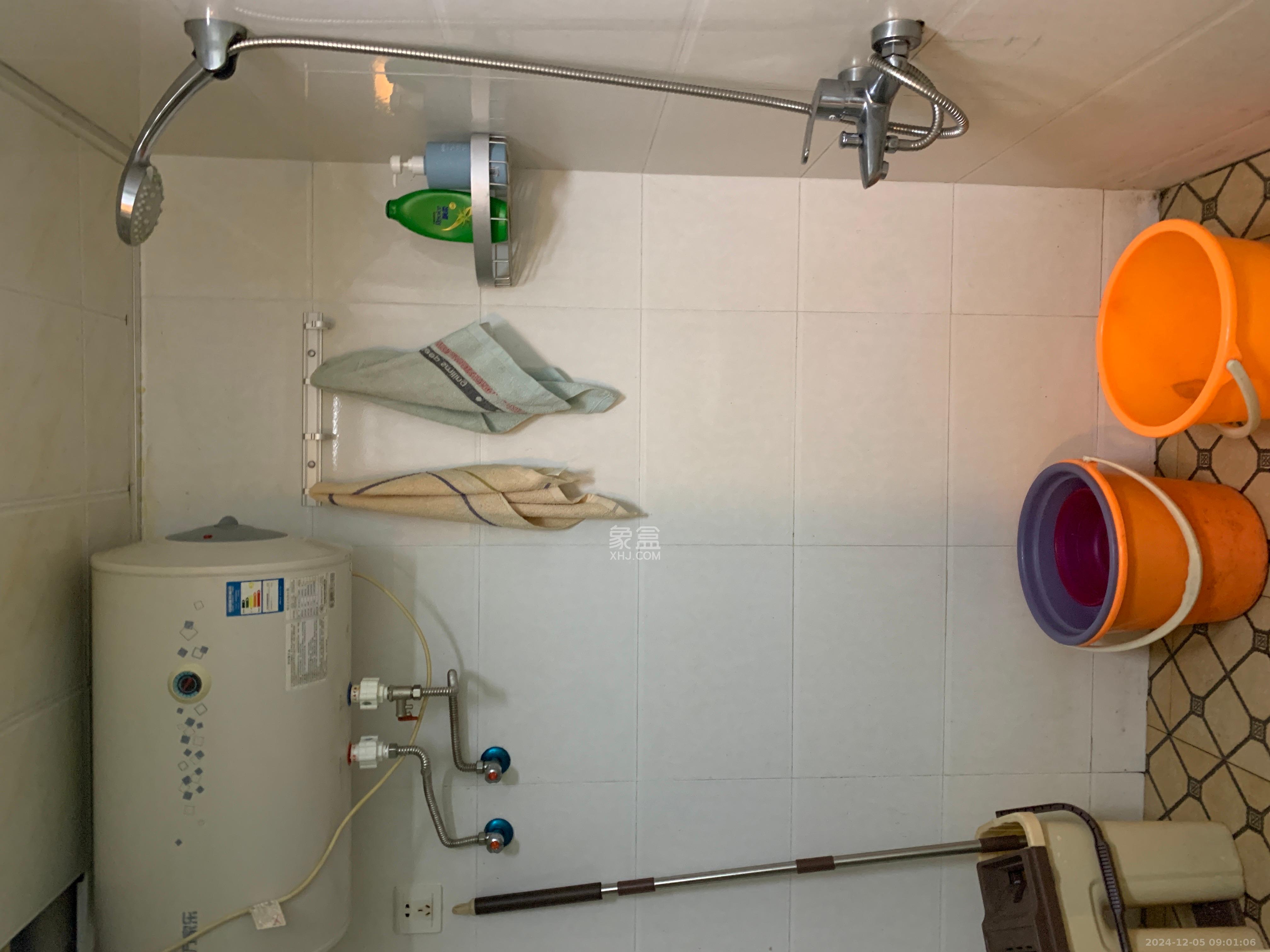 昌和商业中心/昌和国际  1室2厅1卫    1400.0元/月 昌和商业中心/昌和国际  1室2厅1卫    1400.0元/月室内图