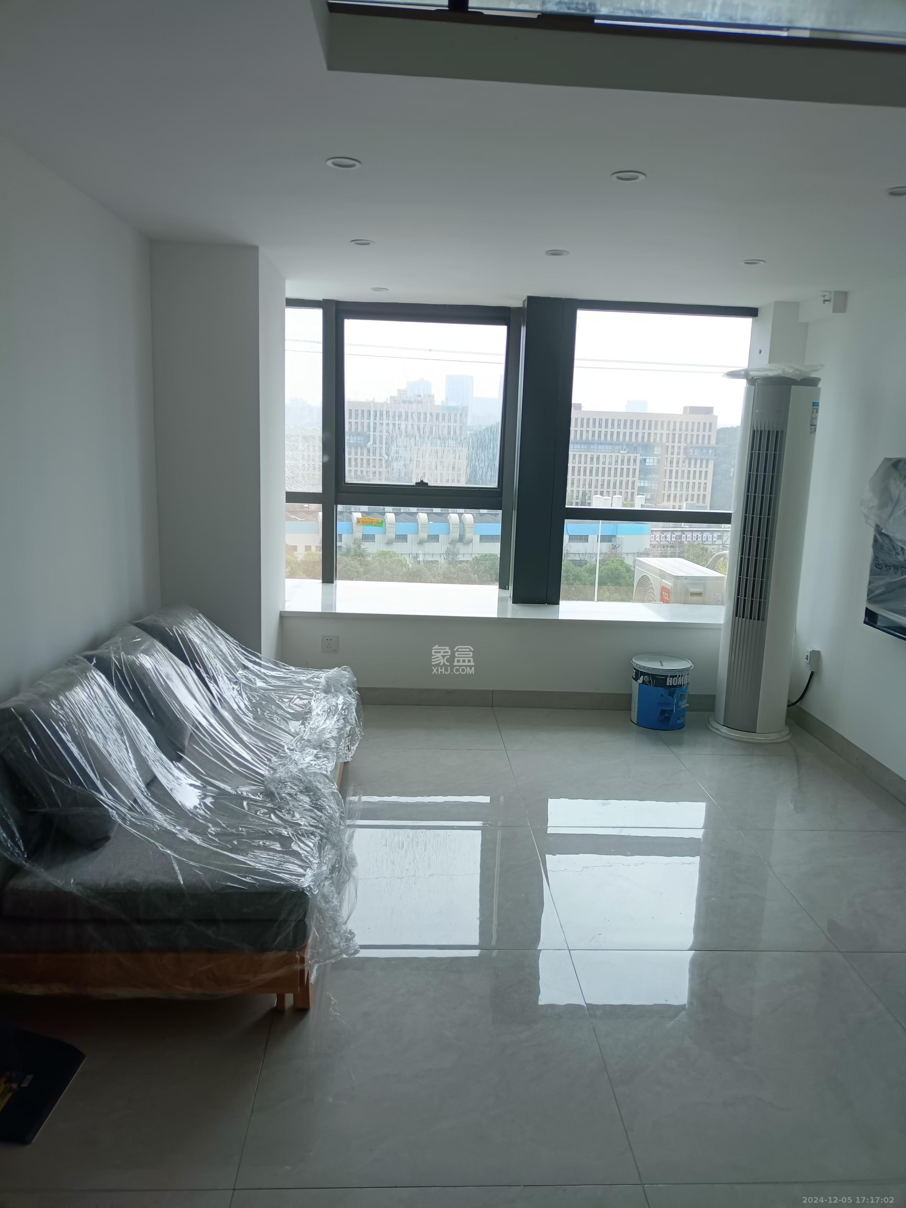 长房时代小镇 2室1厅1卫 2200.0元/月 长房时代小镇 2室1厅1卫 2200.0元/月室内图