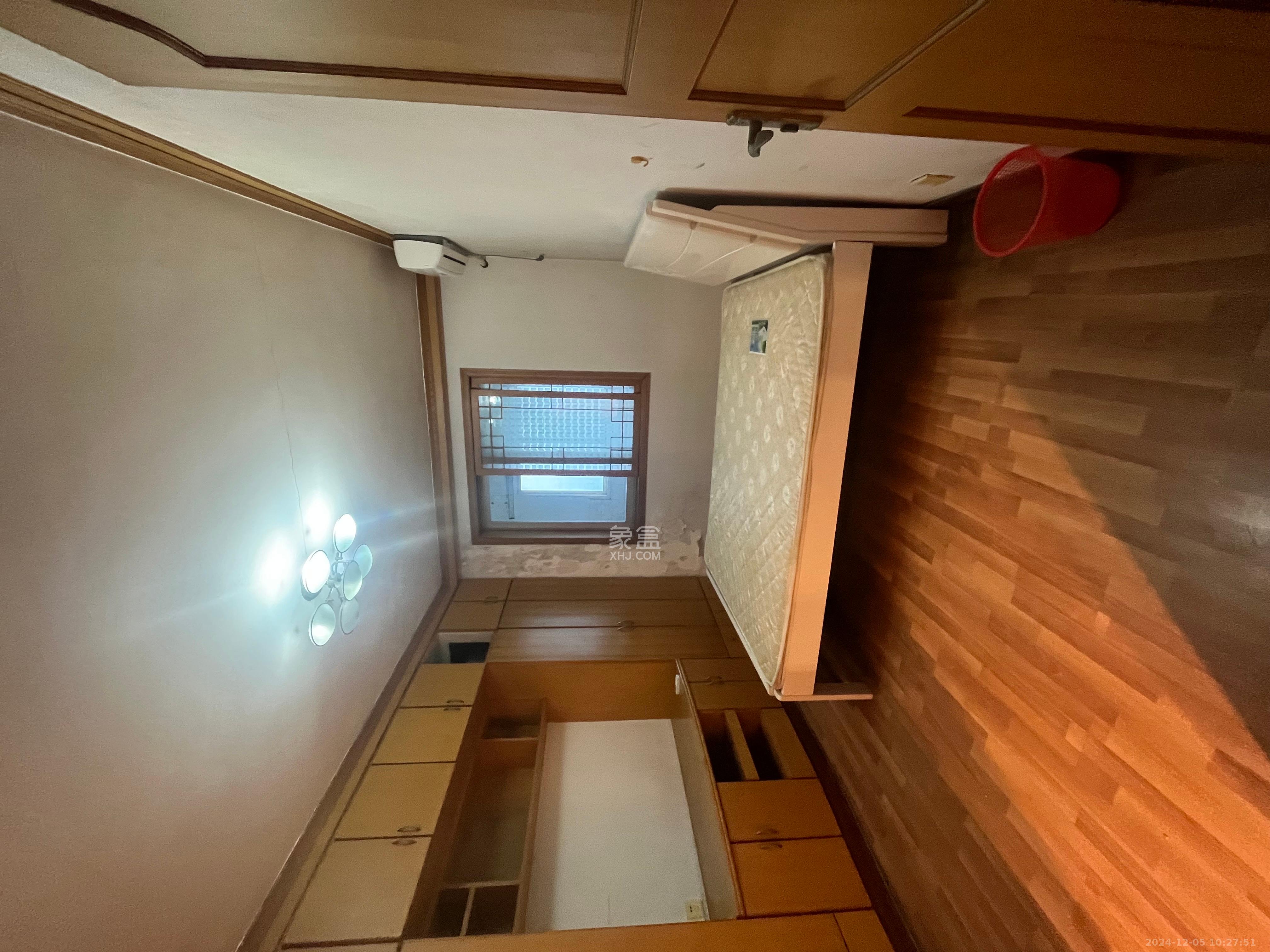 赤岗苑  3室2厅2卫   1800.00元/月室内图