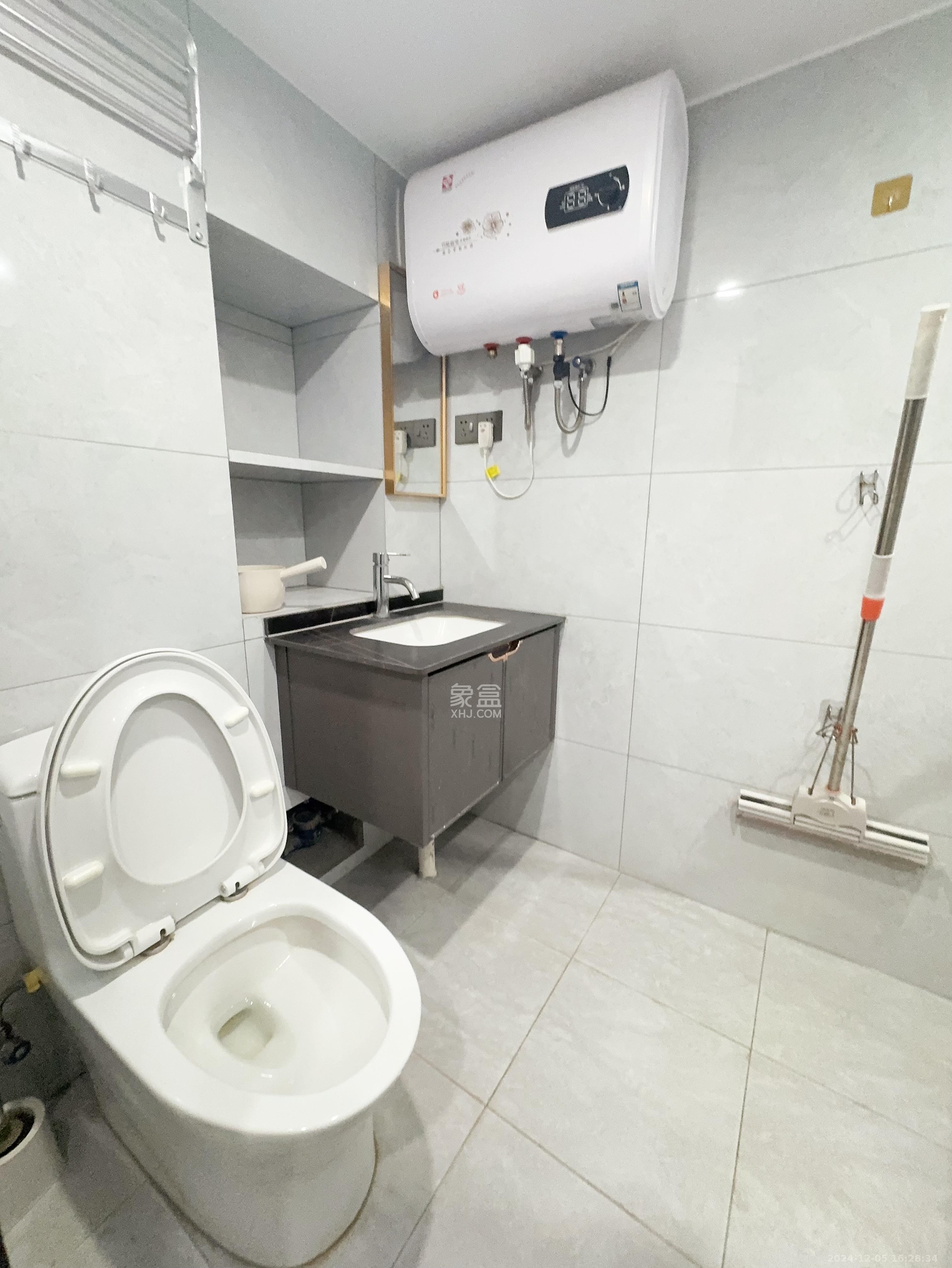 金地中交麓谷香颂(金地中交雅苑) 1室1厅1卫 1300.0元/月 金地中交麓谷香颂(金地中交雅苑) 1室1厅1卫 1300.0元/月户型图