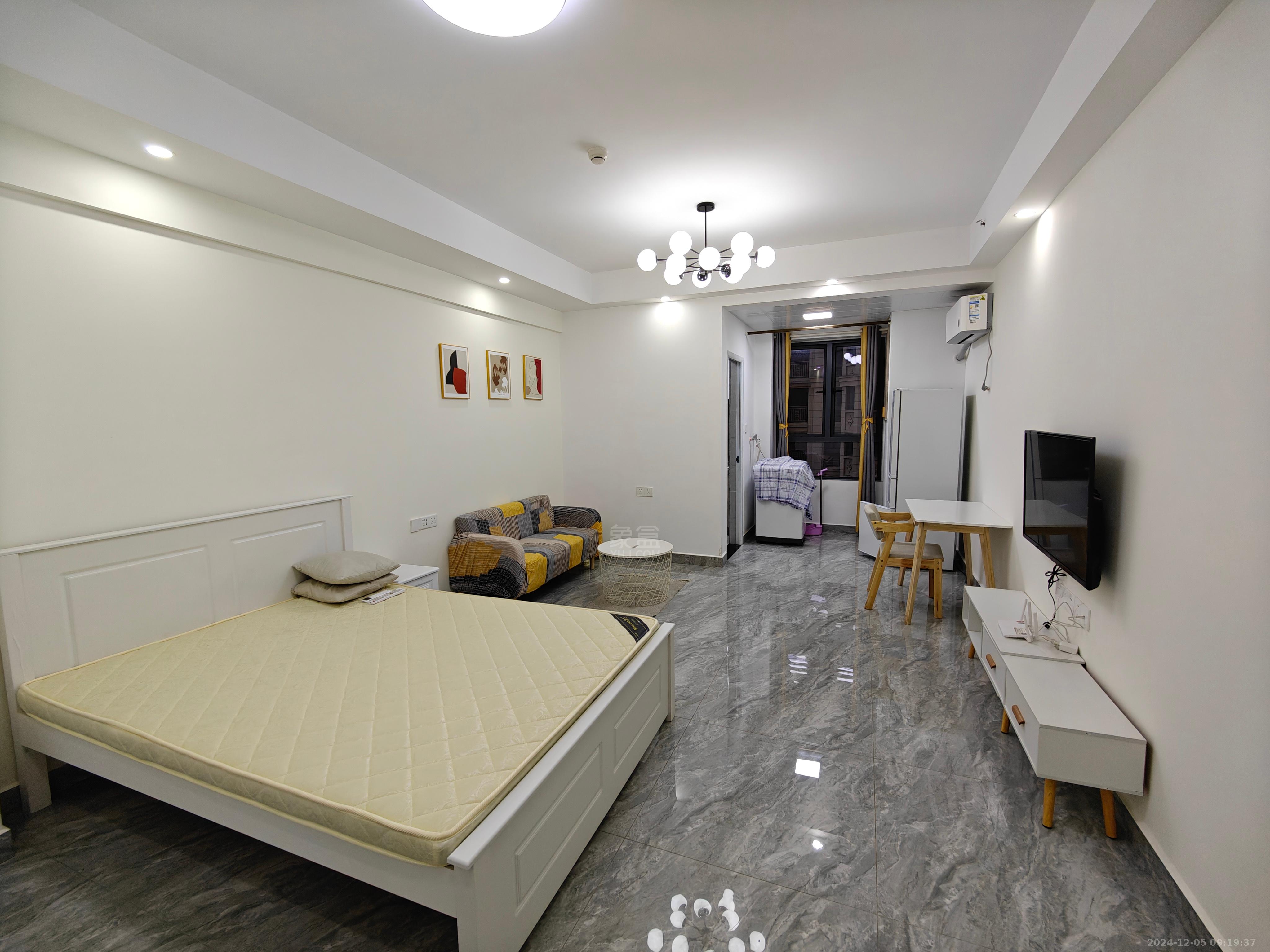 和顺天河广场(型格广场) 1室1厅1卫 1300.0元/月 和顺天河广场(型格广场) 1室1厅1卫 1300.0元/月室内图