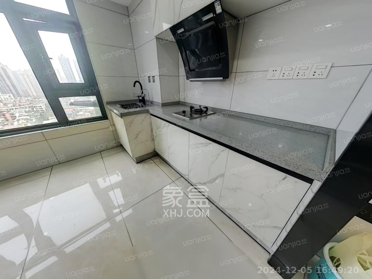 恒大御景半岛湘江苑（恒大御景半岛一期）  1室2厅1卫   2500.00元/月室内图