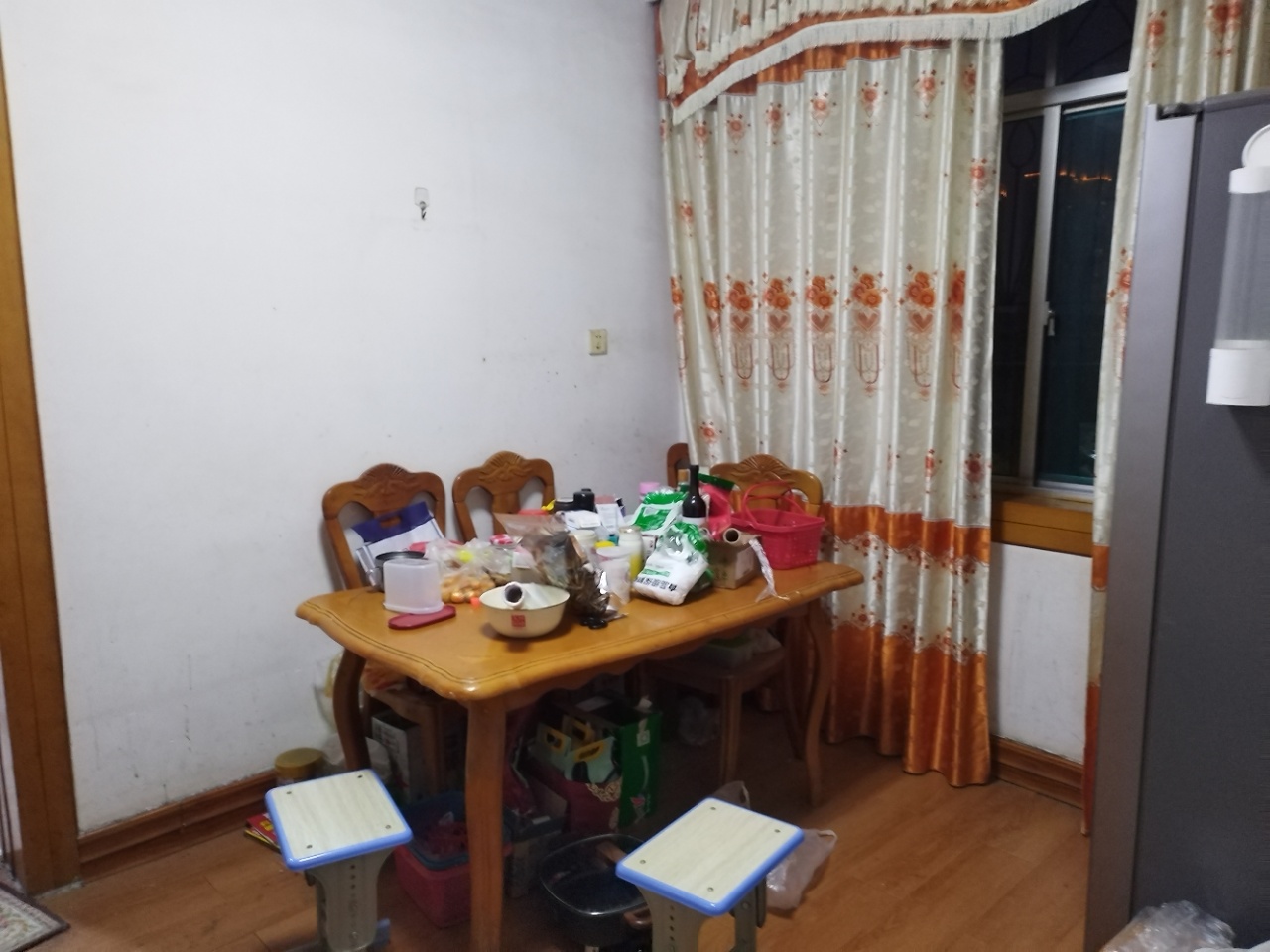 娄底市公路局家属楼  3室2厅1卫    48.8万 娄底市公路局家属楼  3室2厅1卫    48.8万客厅