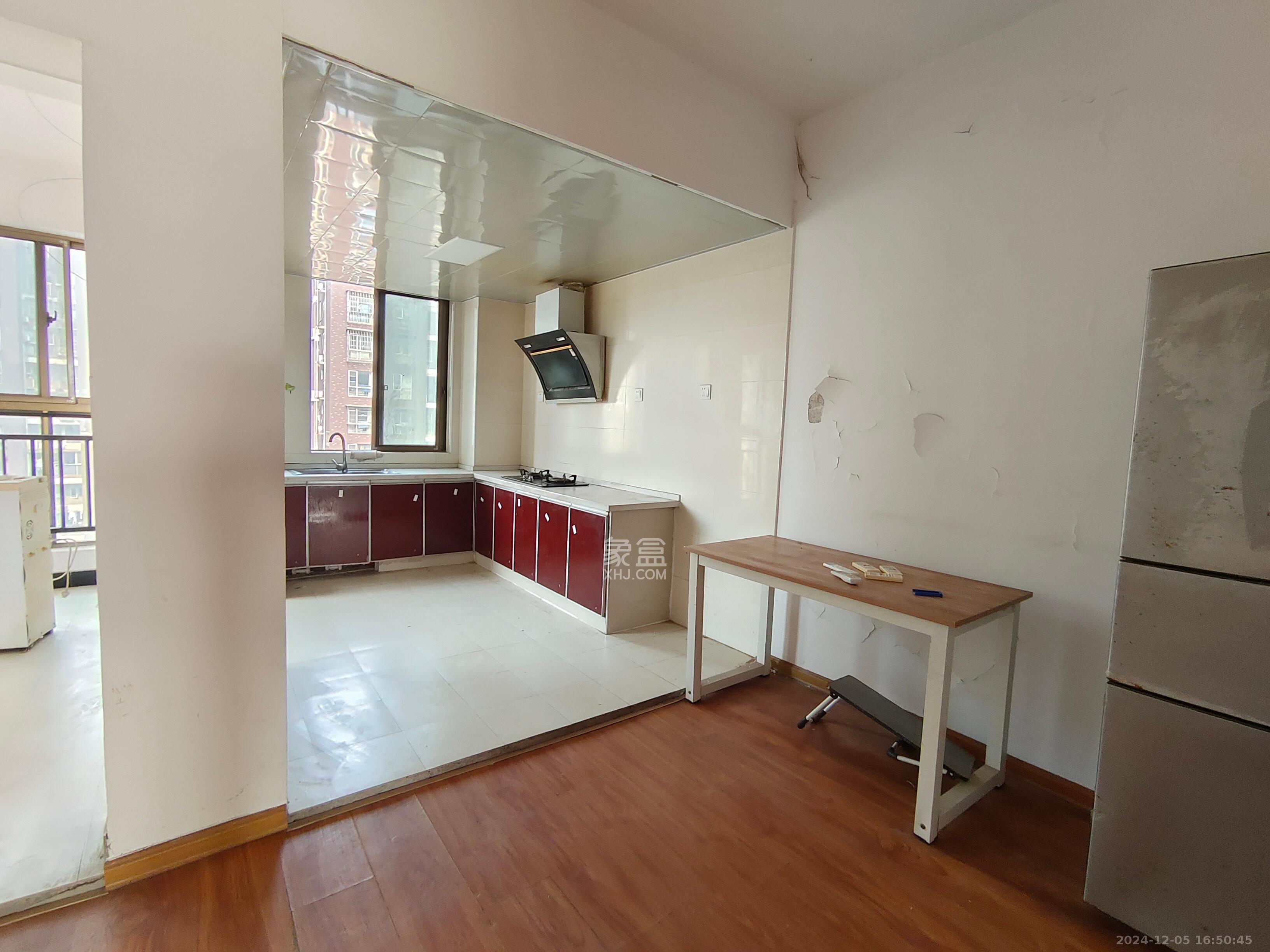 中天瑞景 5室2厅1卫 3200.0元/月 中天瑞景 5室2厅1卫 3200.0元/月室内图