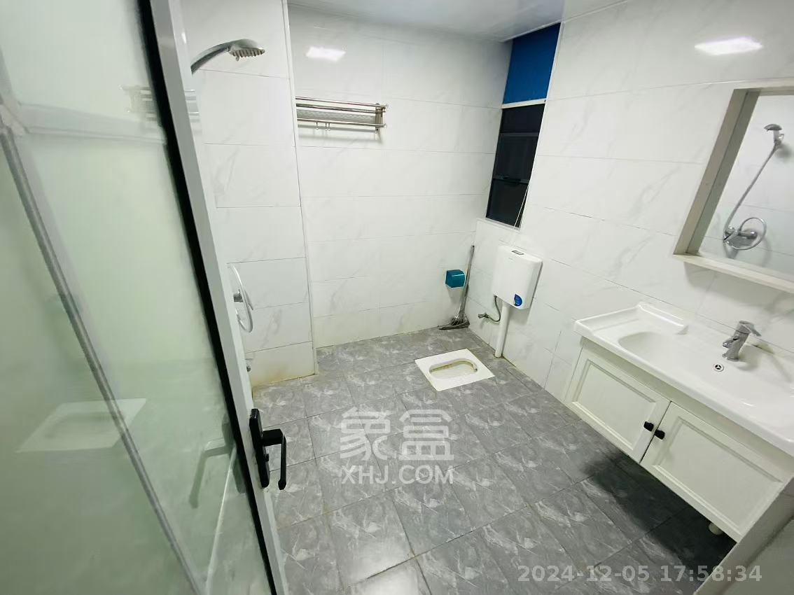 嘉雨东苑  2室2厅2卫   3200.00元/月室内图