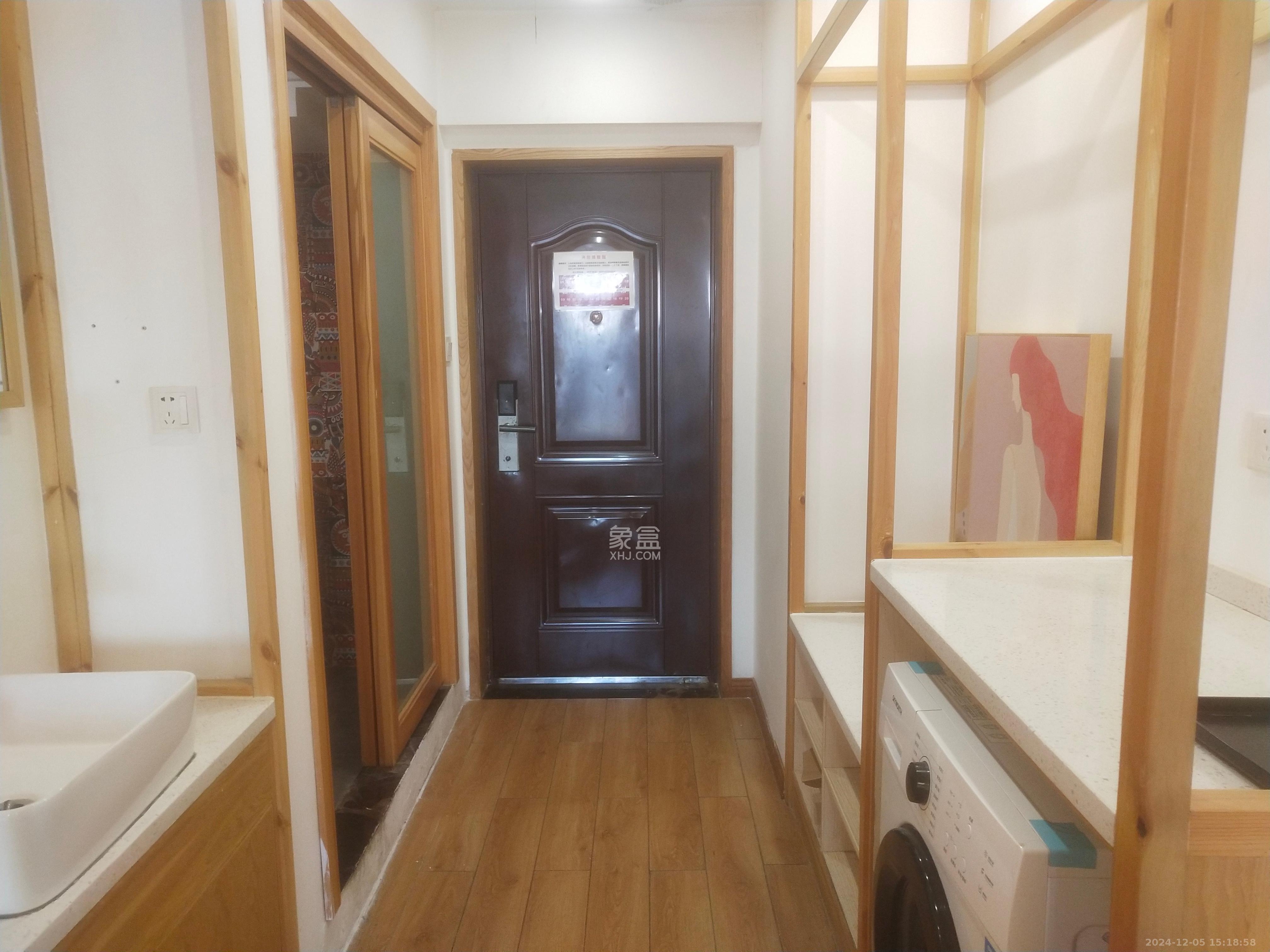 旭辉国际广场(永升商业广场) 1室1厅1卫 1500.0元/月 旭辉国际广场(永升商业广场) 1室1厅1卫 1500.0元/月室内图