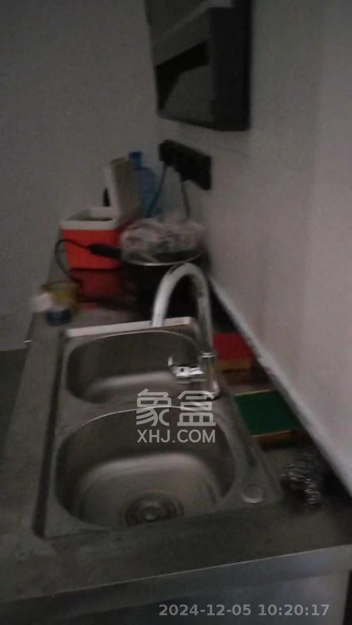 锦华时代  1室1厅1卫   1700.00元/月室内图