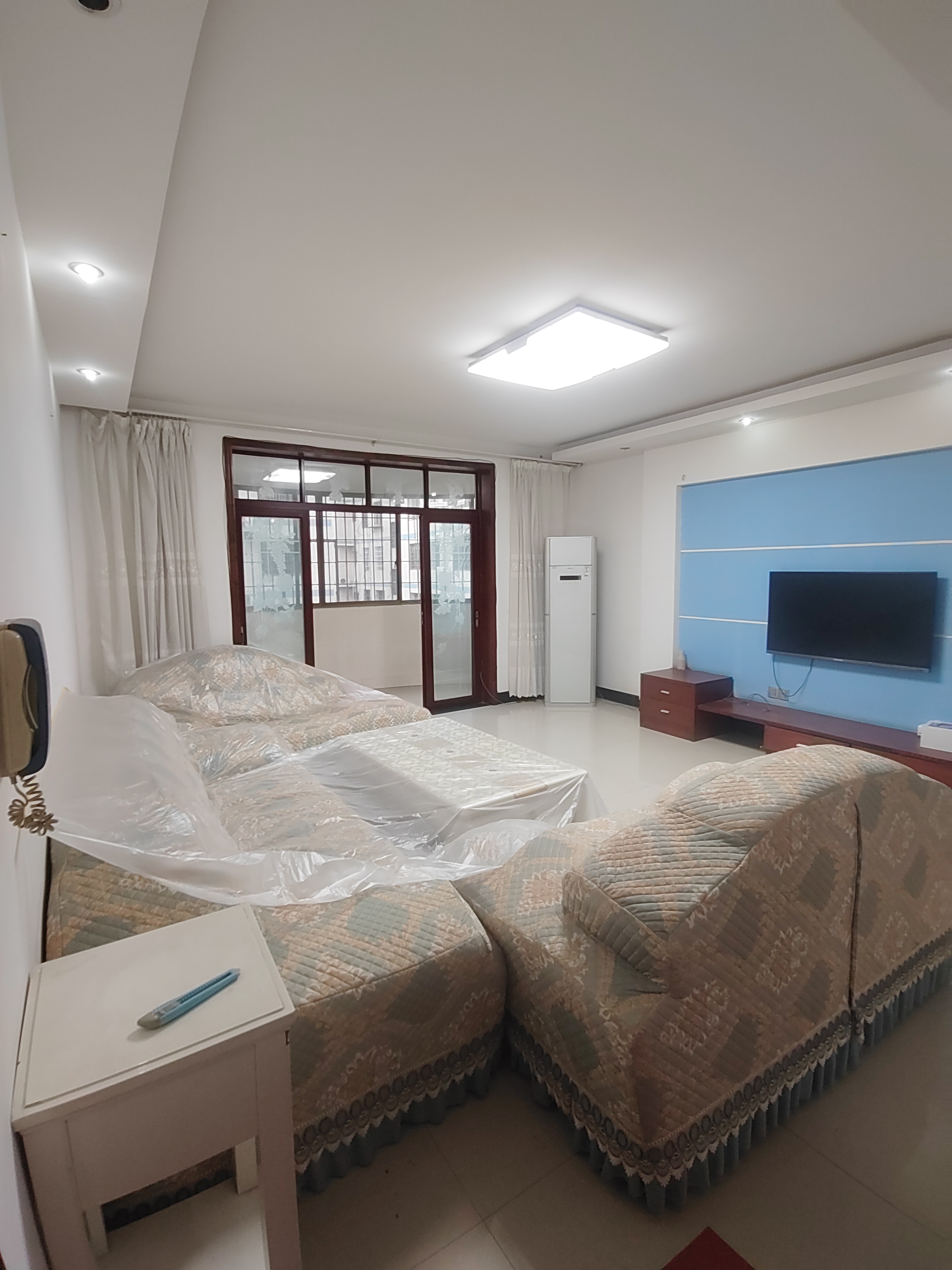 山海翠园 3室1厅2卫 58.0万 山海翠园 3室1厅2卫 58.0万客厅