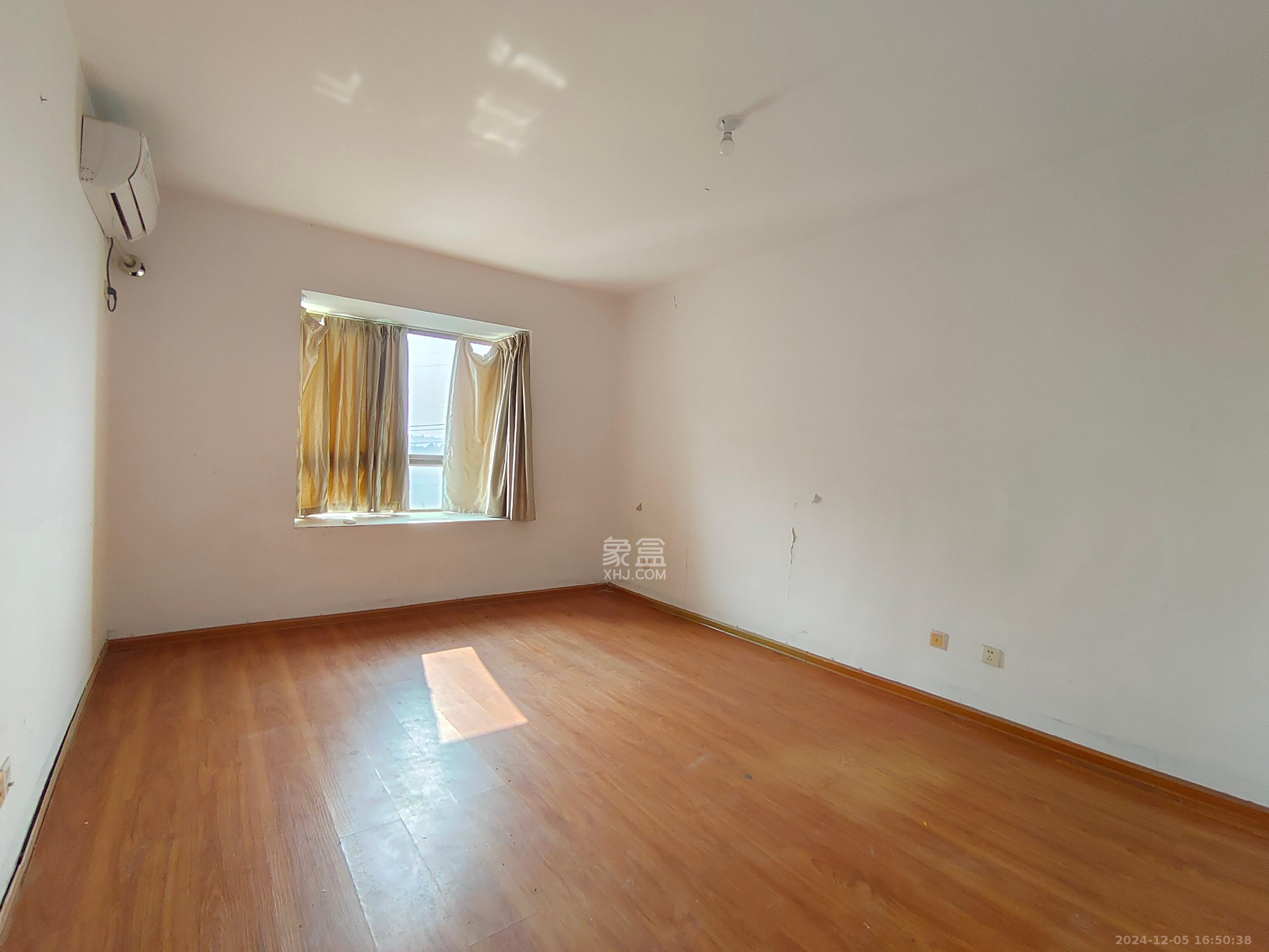 中天瑞景 5室2厅1卫 3200.0元/月 中天瑞景 5室2厅1卫 3200.0元/月室内图