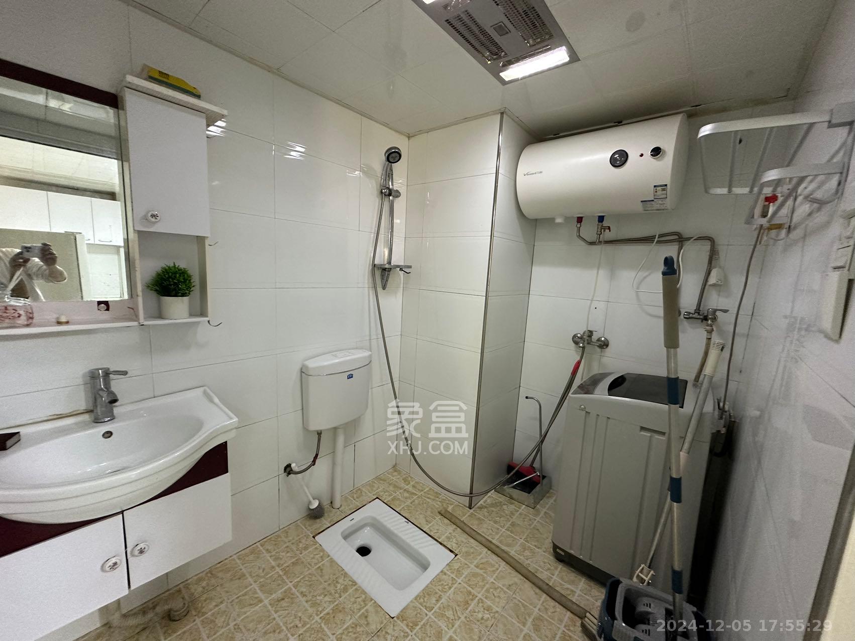 上城星座  3室1厅1卫    3300.0元/月