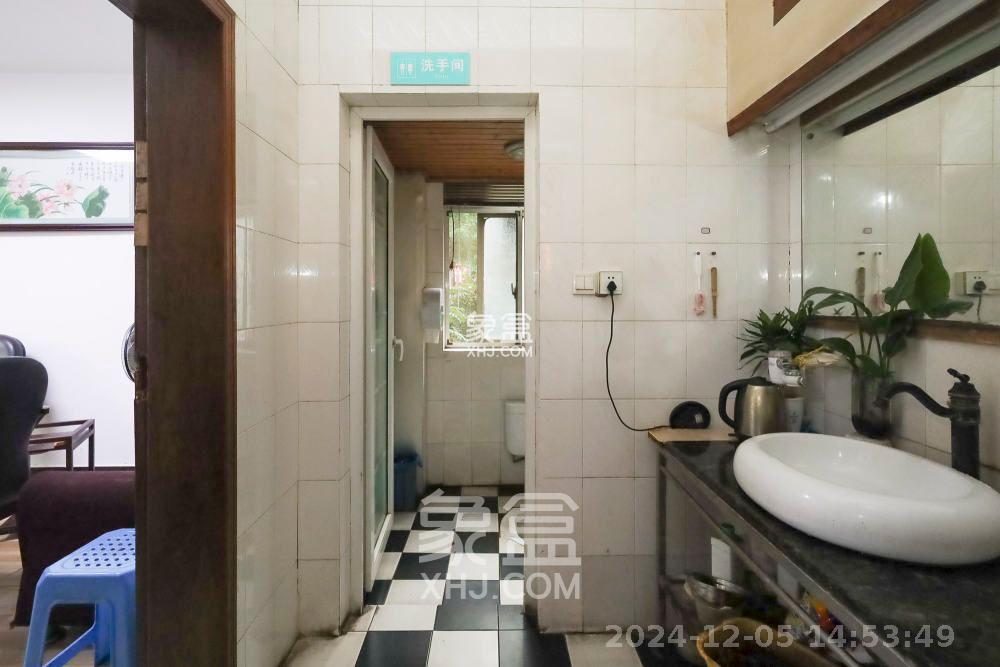 英才园丰颐苑 5室2厅2卫 4000.0元/月 英才园丰颐苑 5室2厅2卫 4000.0元/月室内图