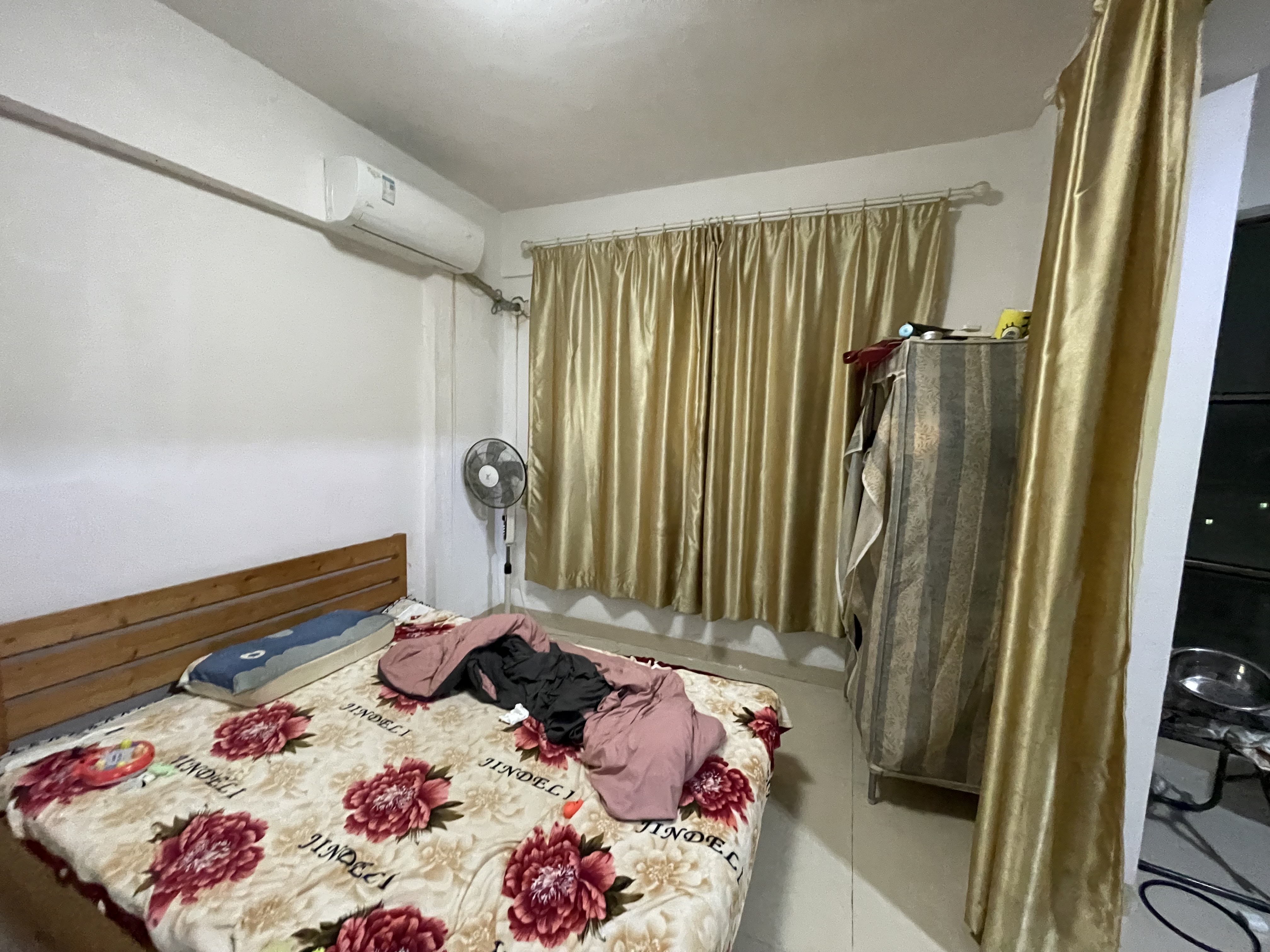 怡翠苑(金濂路) 3室2厅2卫 2500.0元/月 怡翠苑(金濂路) 3室2厅2卫 2500.0元/月室内图