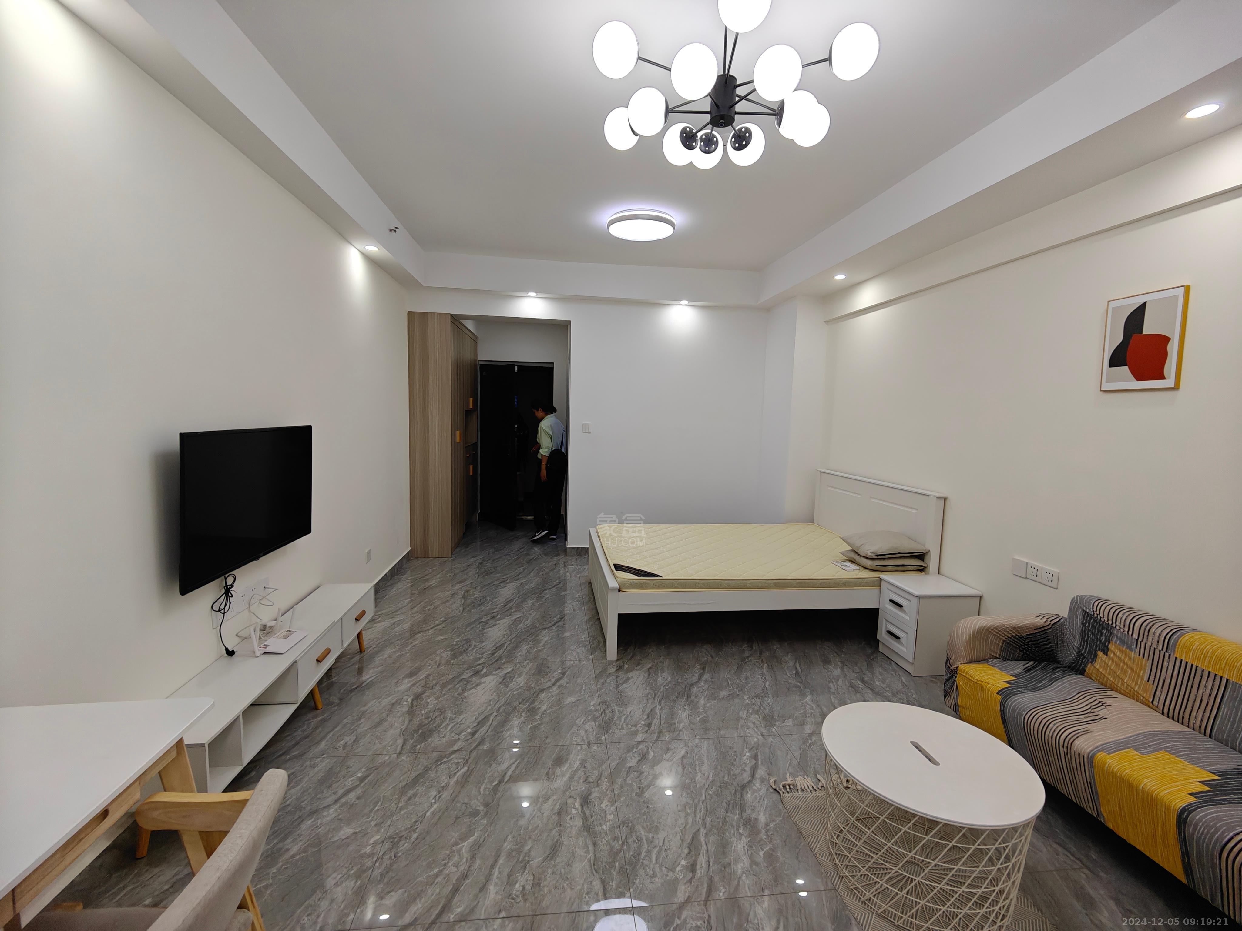 和顺天河广场(型格广场) 1室1厅1卫 1300.0元/月 和顺天河广场(型格广场) 1室1厅1卫 1300.0元/月室内图