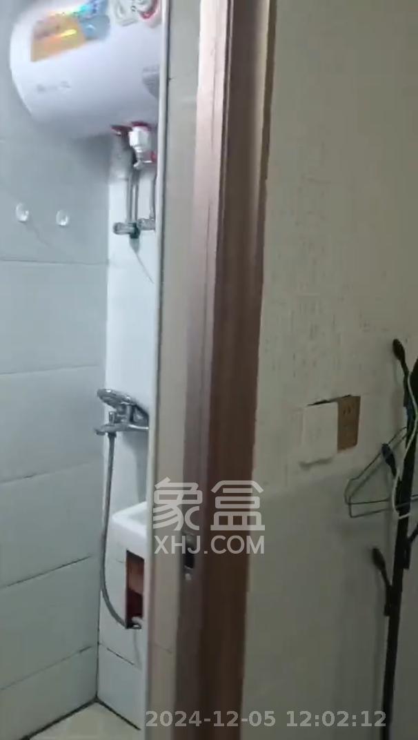 嘉顺苑  1室1厅1卫   1300.00元/月室内图