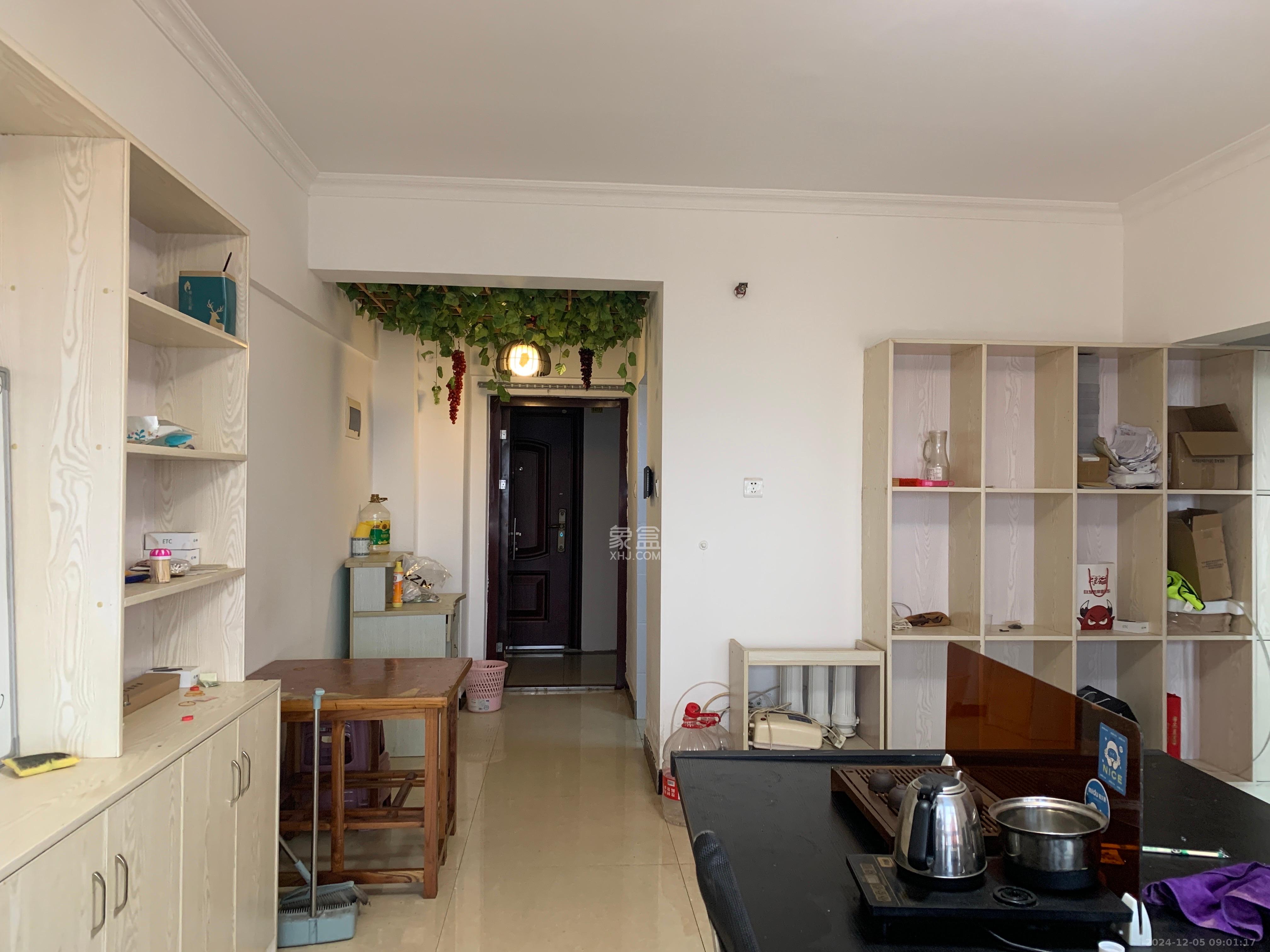 昌和商业中心/昌和国际  1室2厅1卫    1400.0元/月 昌和商业中心/昌和国际  1室2厅1卫    1400.0元/月室内图