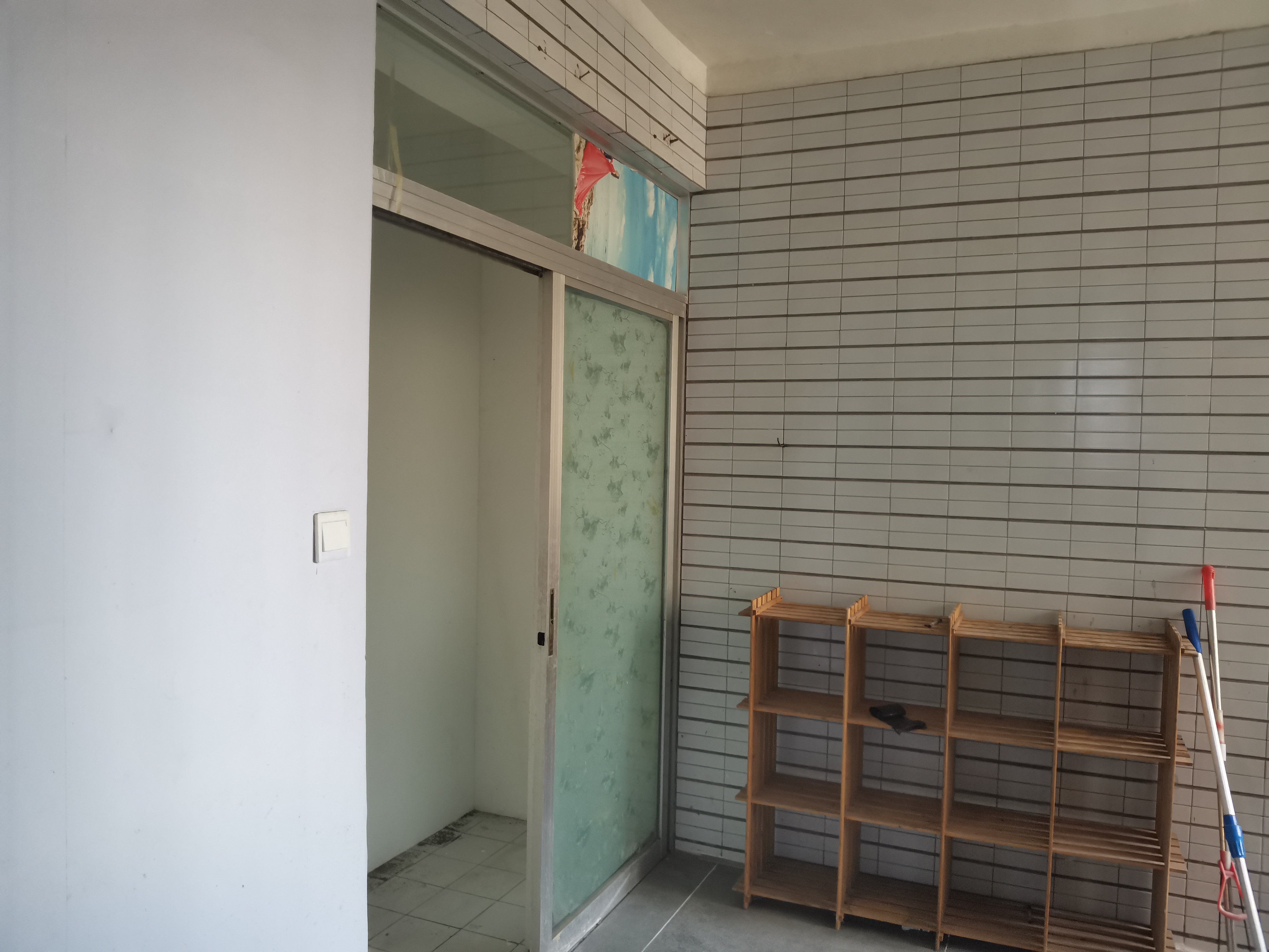 世贸中心 2室2厅1卫 2500.0元/月 世贸中心 2室2厅1卫 2500.0元/月室内图