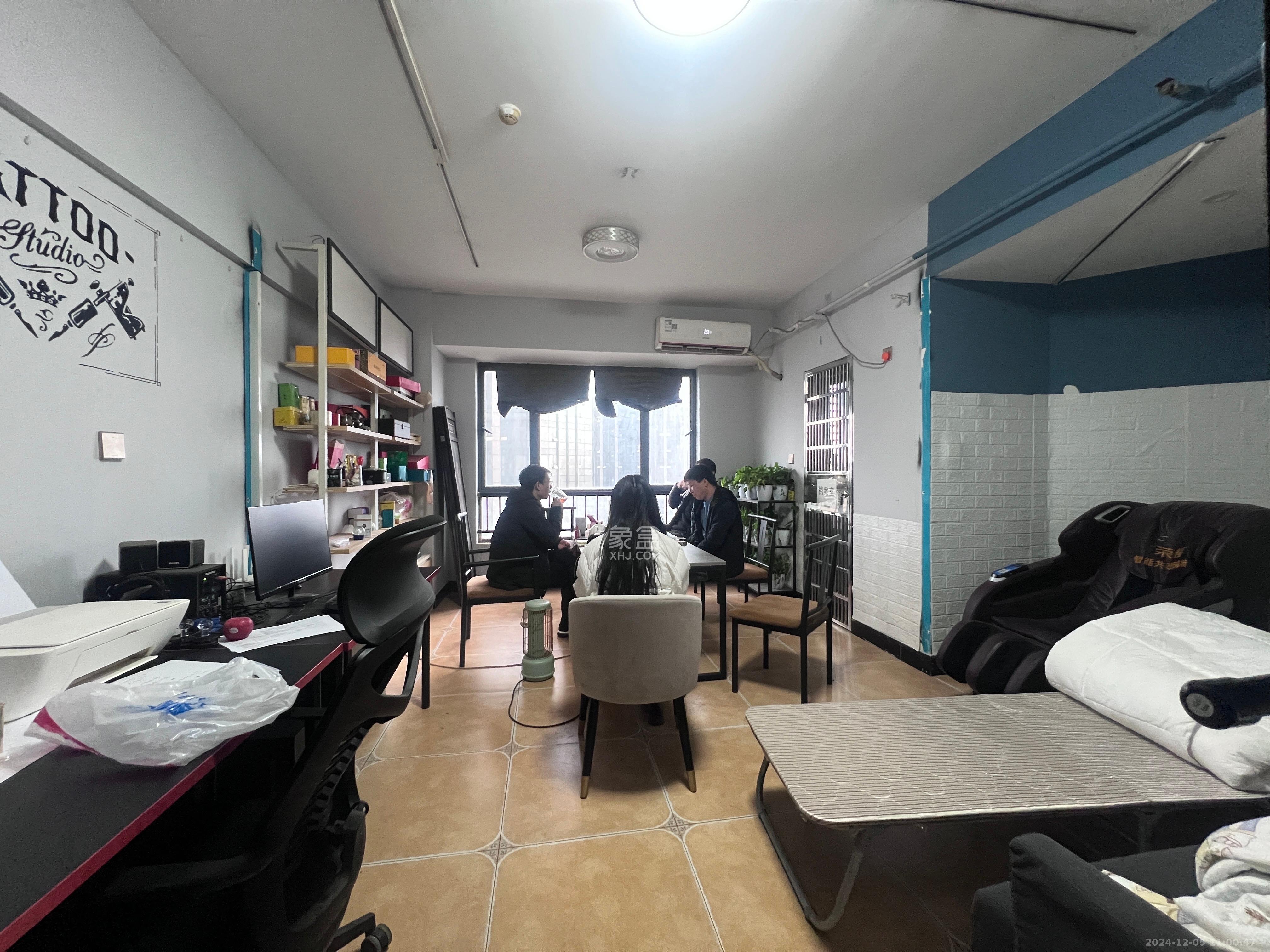 万博汇 1室1厅1卫 1700.0元/月 万博汇 1室1厅1卫 1700.0元/月室内图