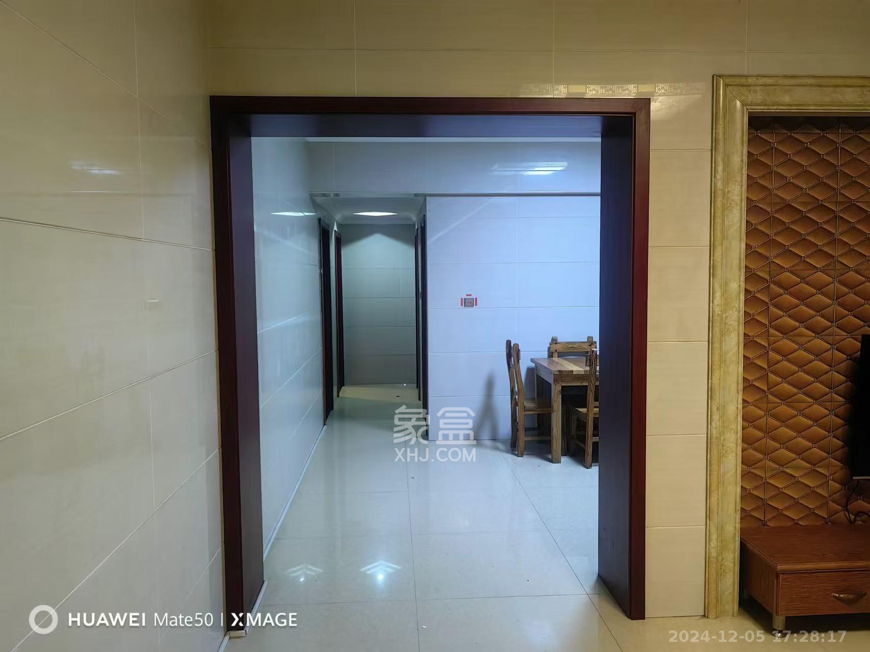 和沁园 3室2厅2卫 2400.0元/月 和沁园 3室2厅2卫 2400.0元/月室内图