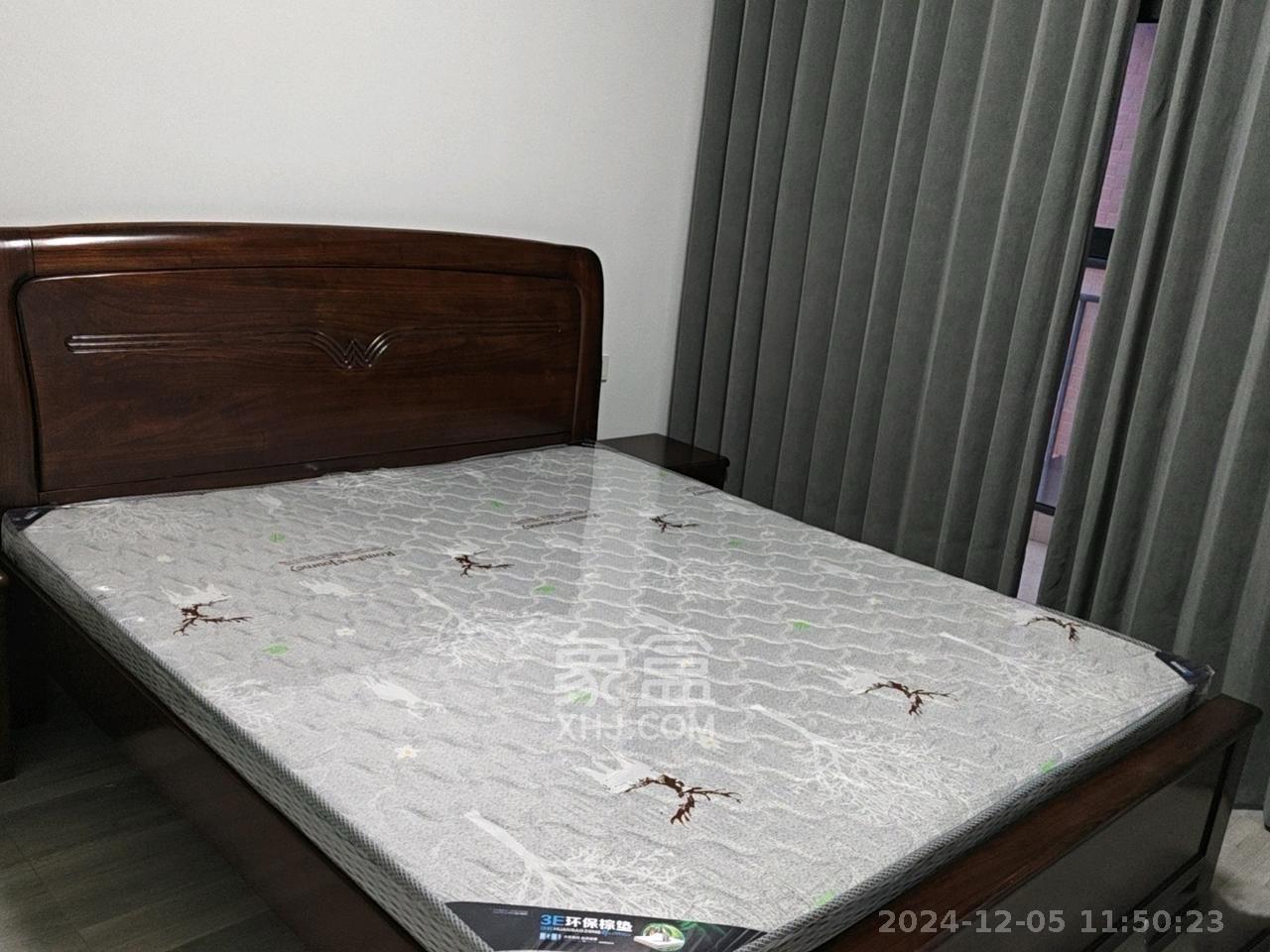 金领家族  3室2厅0卫   2400.00元/月室内图