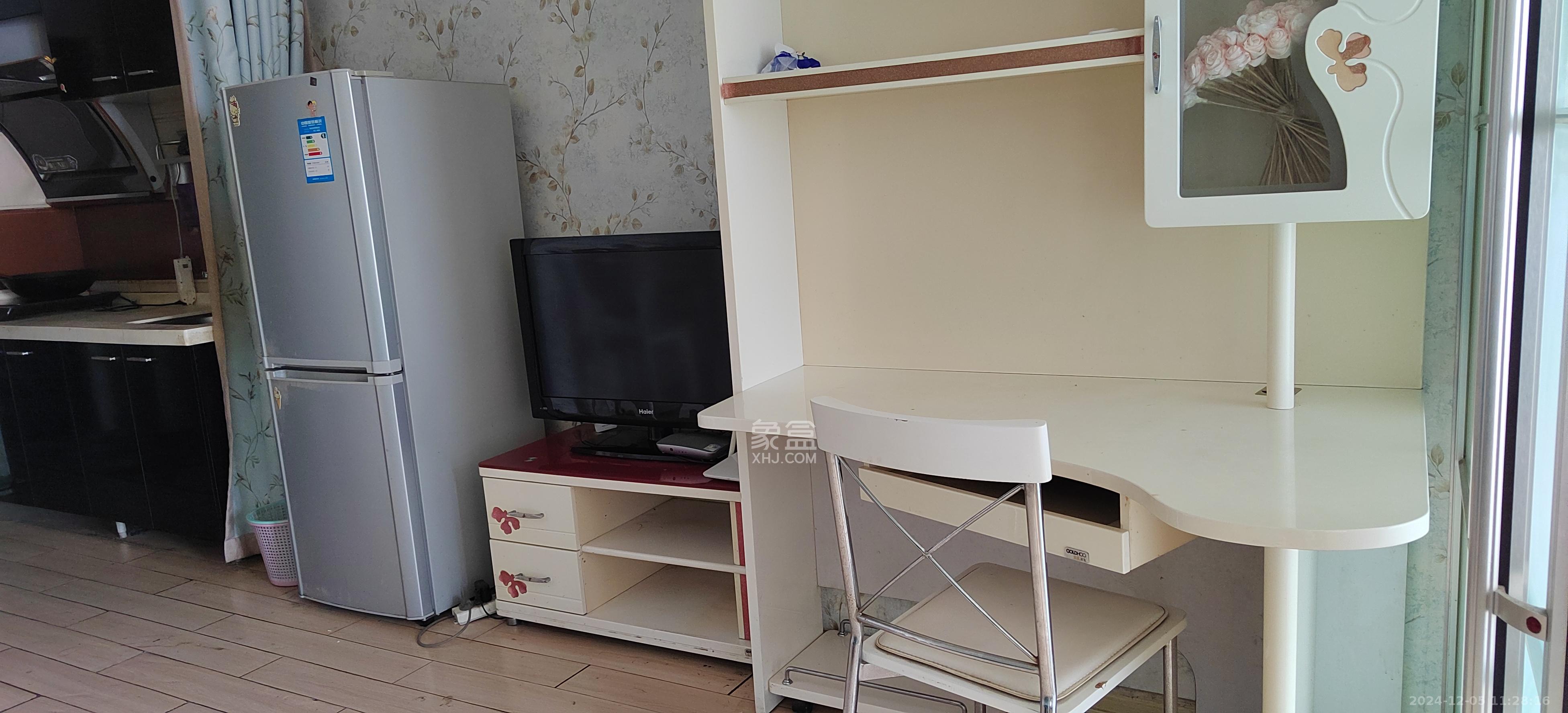 昊天大厦 1室1厅1卫 2000.0元/月 昊天大厦 1室1厅1卫 2000.0元/月室内图