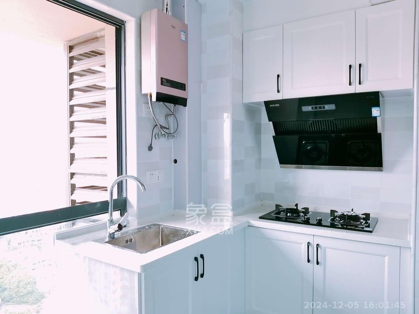 明发国际城  1室1厅1卫    1400.0元/月 明发国际城  1室1厅1卫    1400.0元/月室内图