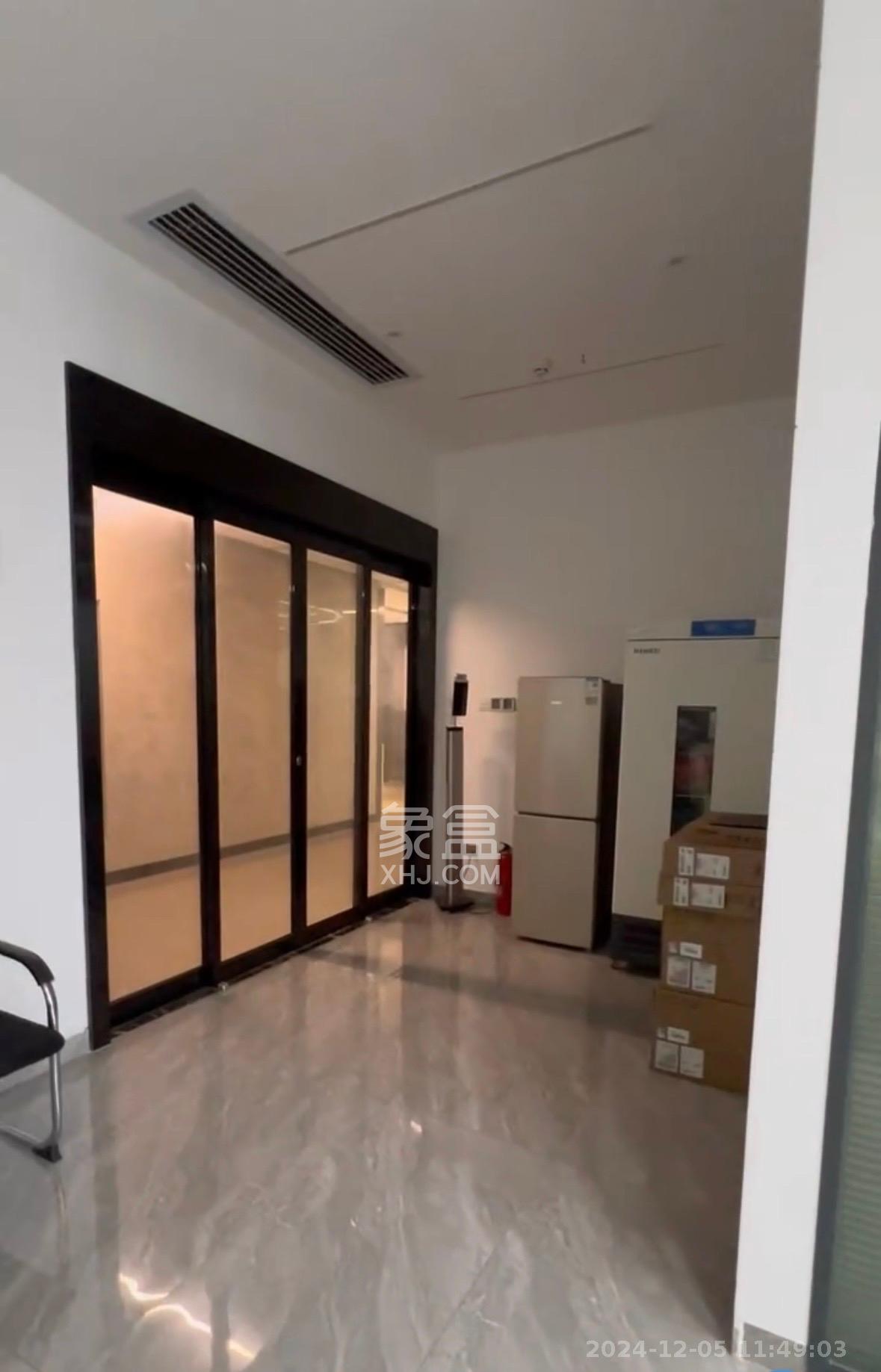 复地星光天地 1室0厅0卫 17500.0元/月 复地星光天地 1室0厅0卫 17500.0元/月室内图