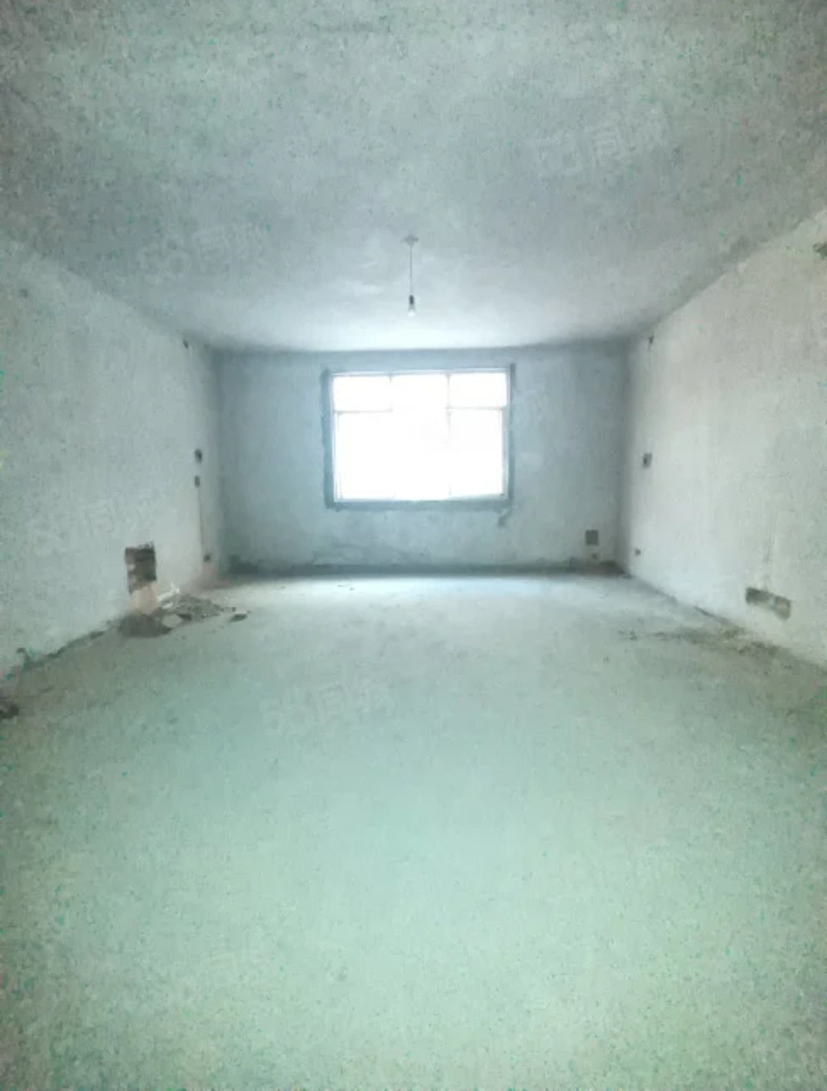 金穗家园  4室2厅2卫    53.8万