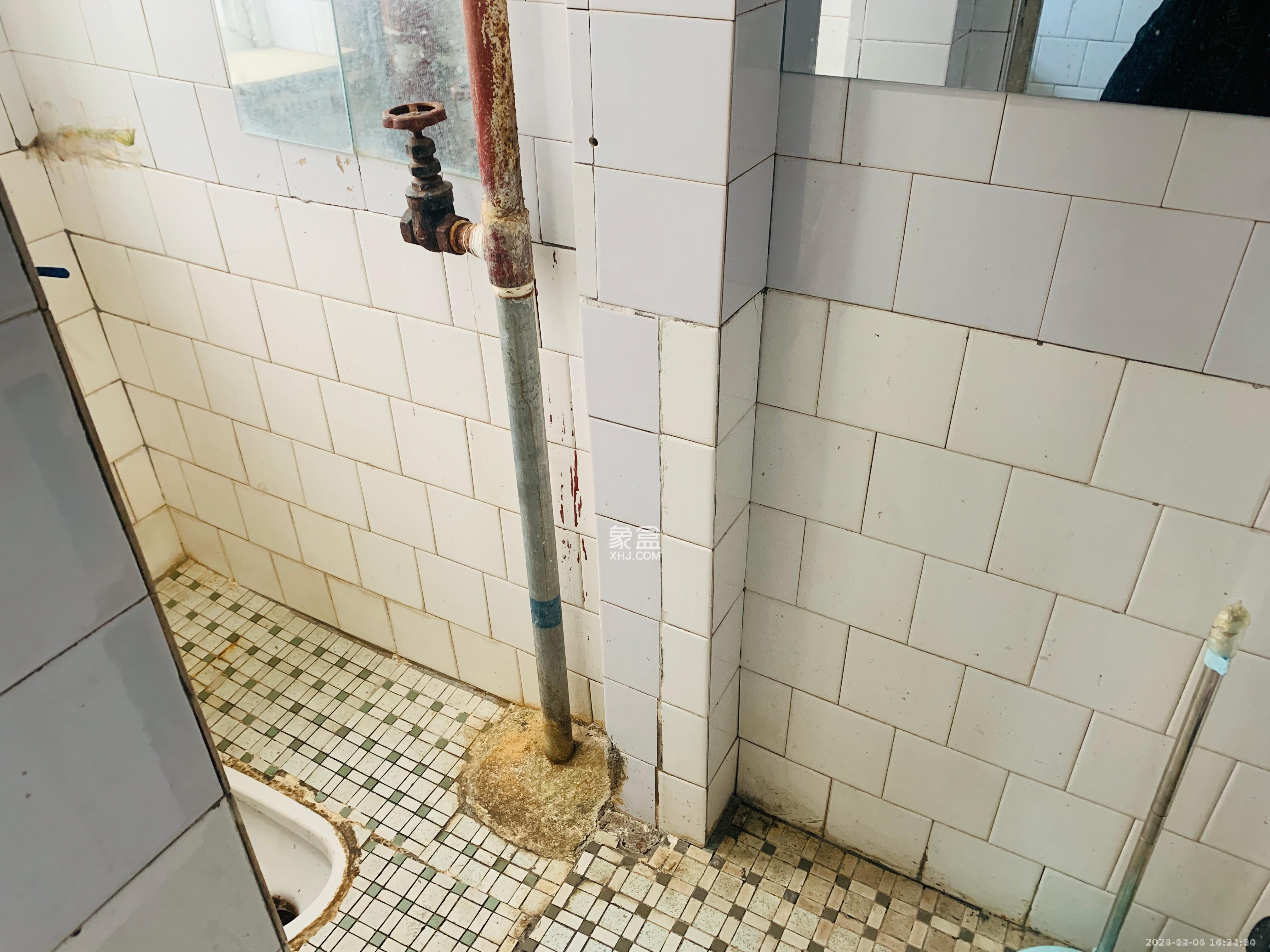 长沙理工大学侯家塘校区教职工宿舍  3室2厅1卫    1600.0元/月 长沙理工大学侯家塘校区教职工宿舍  3室2厅1卫    1600.0元/月室内图