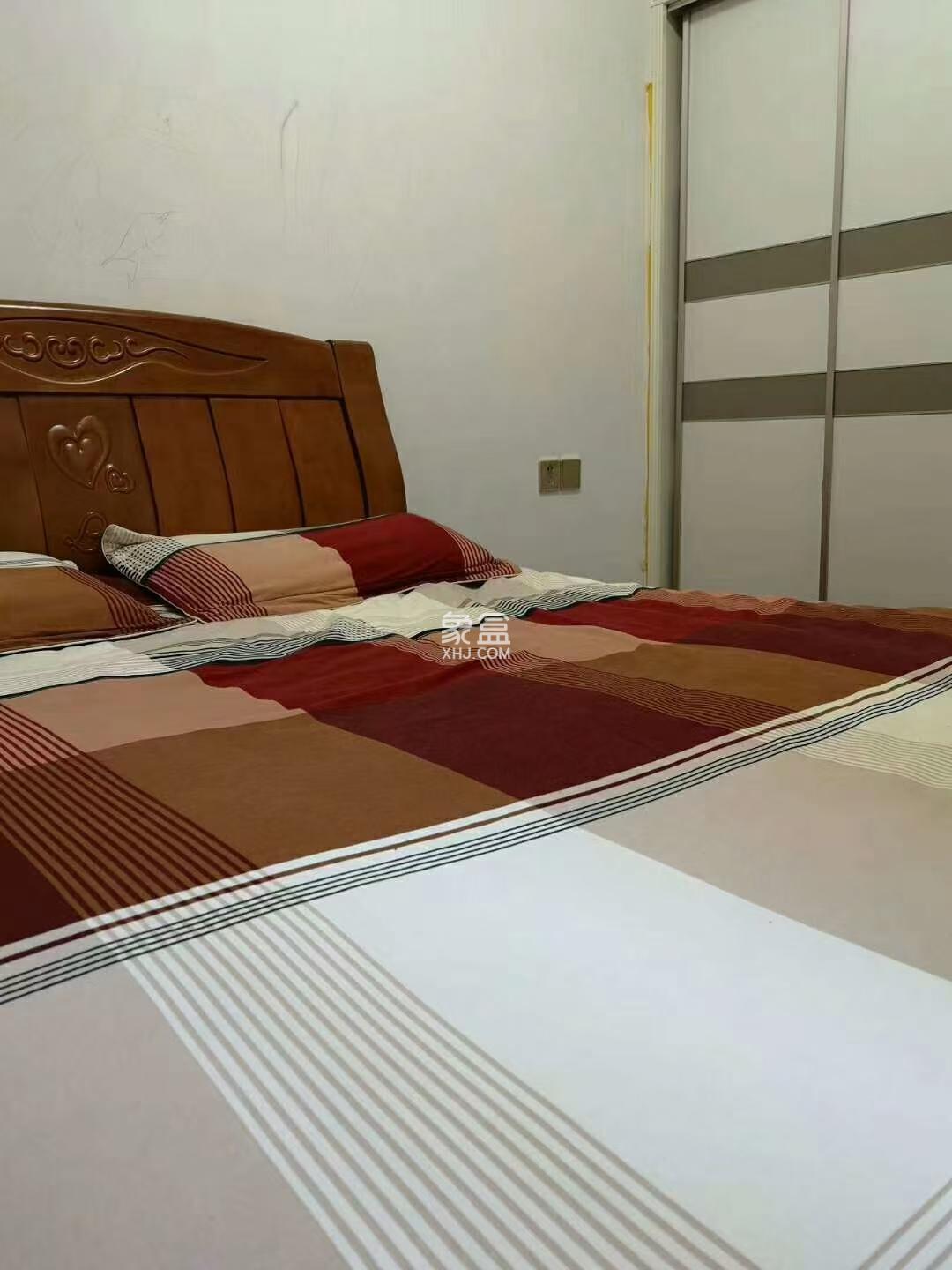 百弘学府城 3室2厅1卫 1800.0元/月 百弘学府城 3室2厅1卫 1800.0元/月室内图