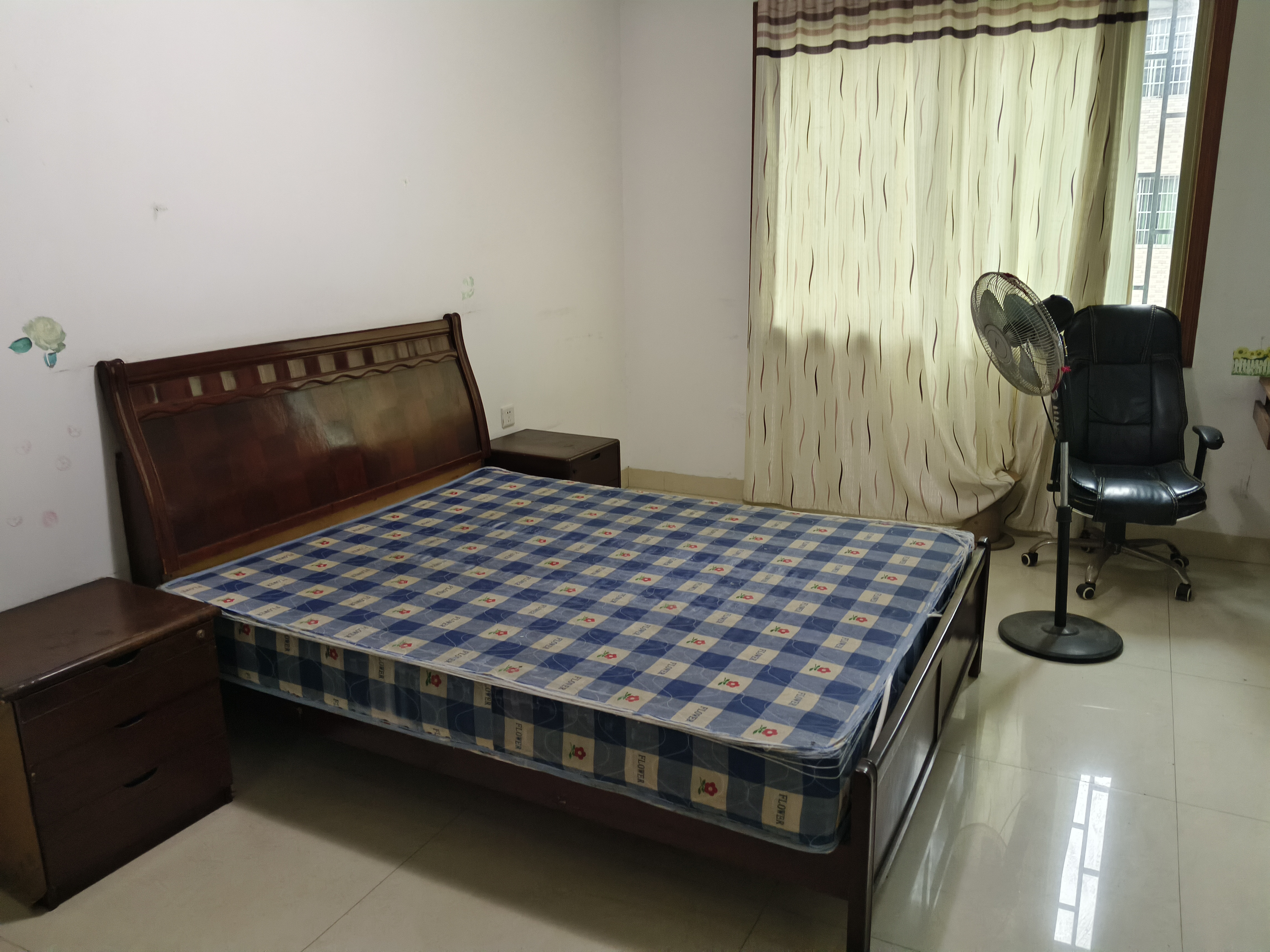 大立小区 1室0厅0卫 1200.0元/月 大立小区 1室0厅0卫 1200.0元/月室内图